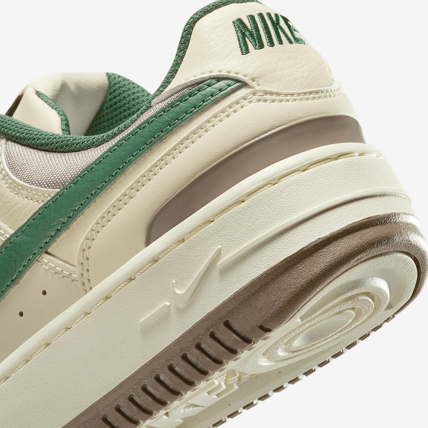 Nike Gamma Force Women's Shoes Product Image