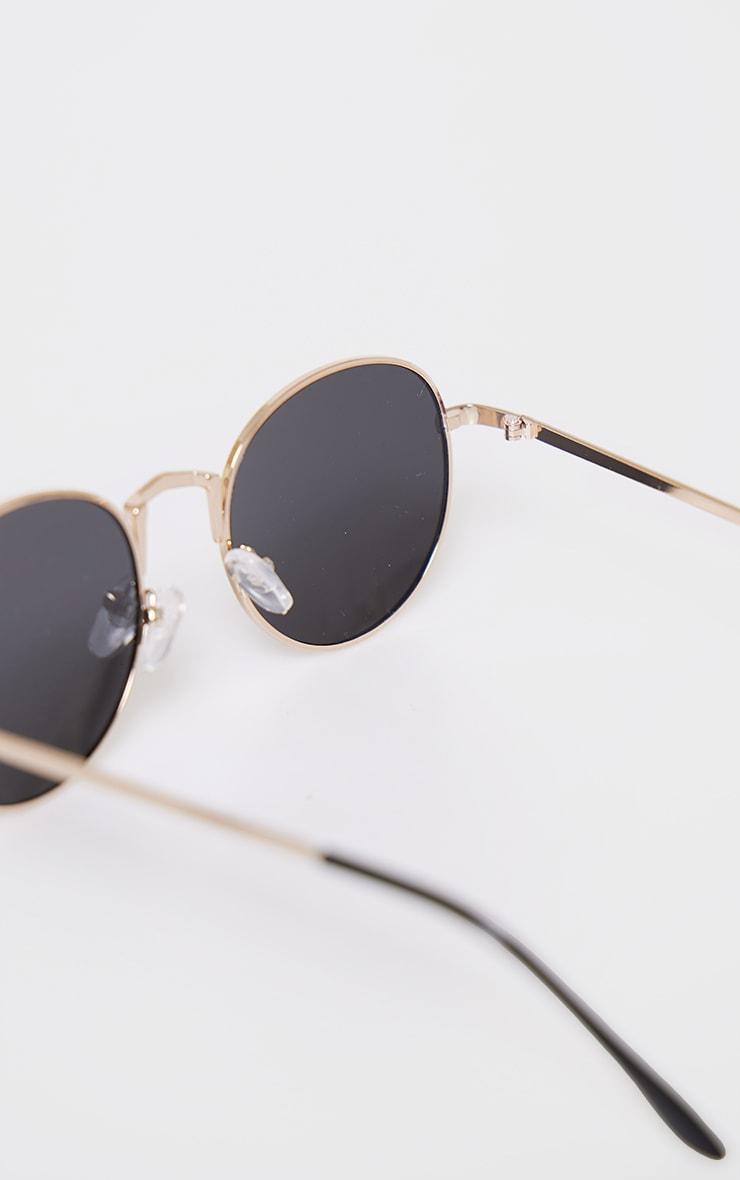 Black Rounded Lens Retro Sunglasses Product Image