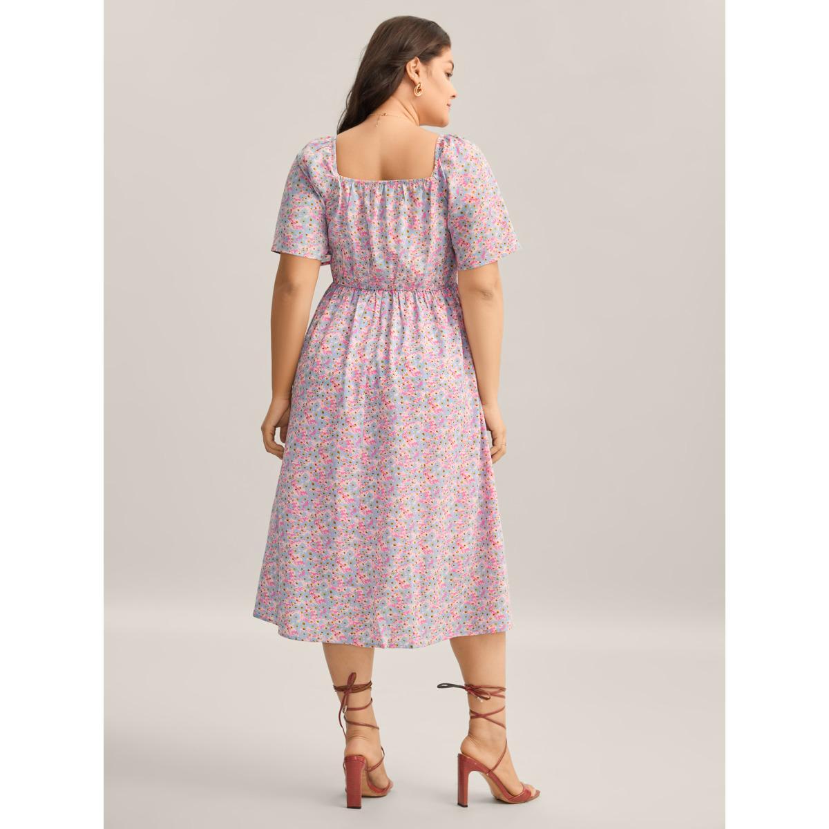 Plus Size Floral Print Shirred Pockets Midi Dress Blush Women Square Neck Short sleeve Curvy BloomChic 28/5X Product Image