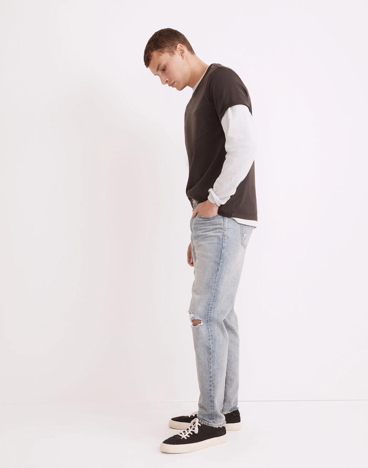 Relaxed Taper Jeans in Corlett Wash Product Image