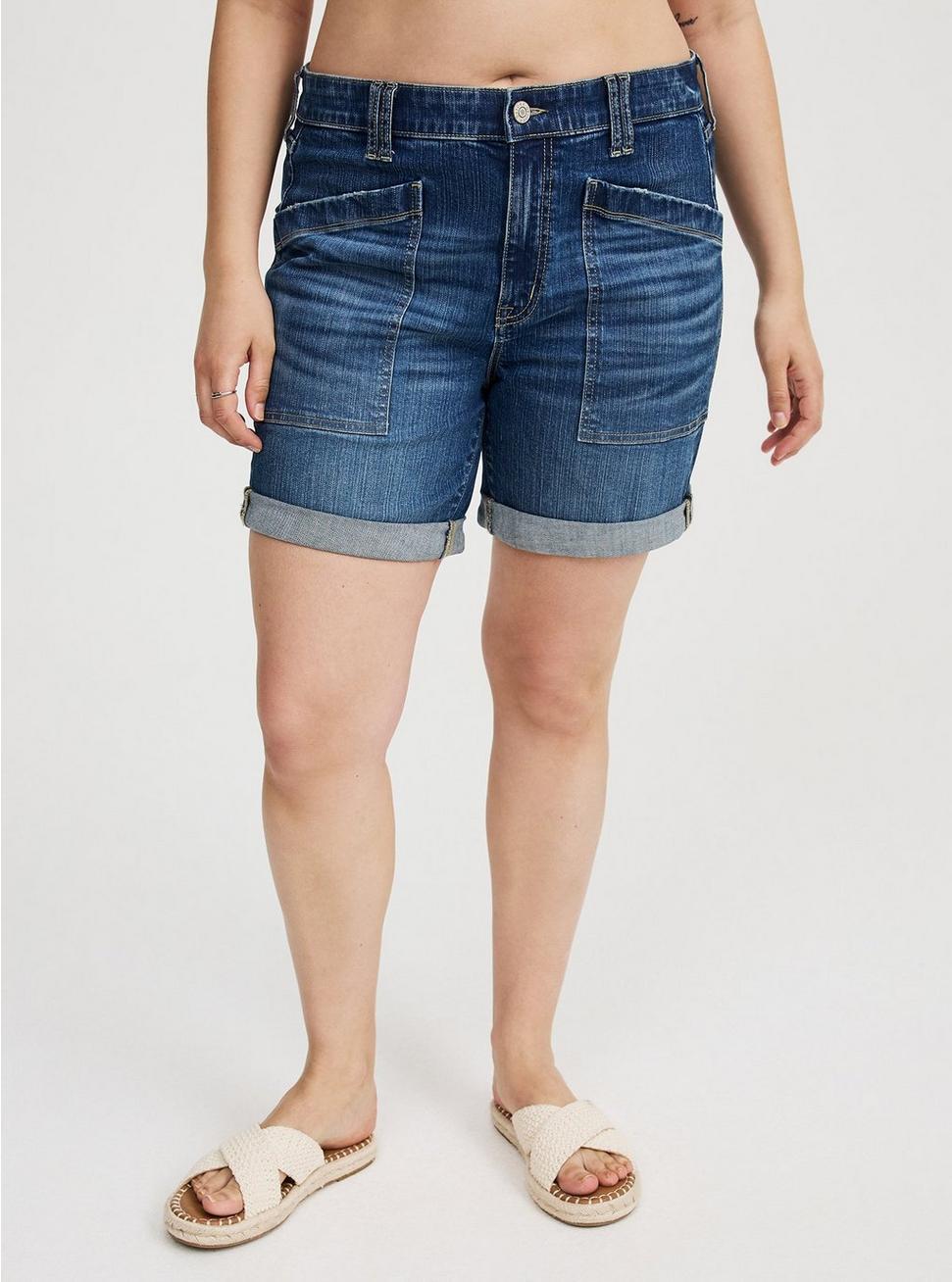 7'' Perfect High-Rise Utility Short Product Image