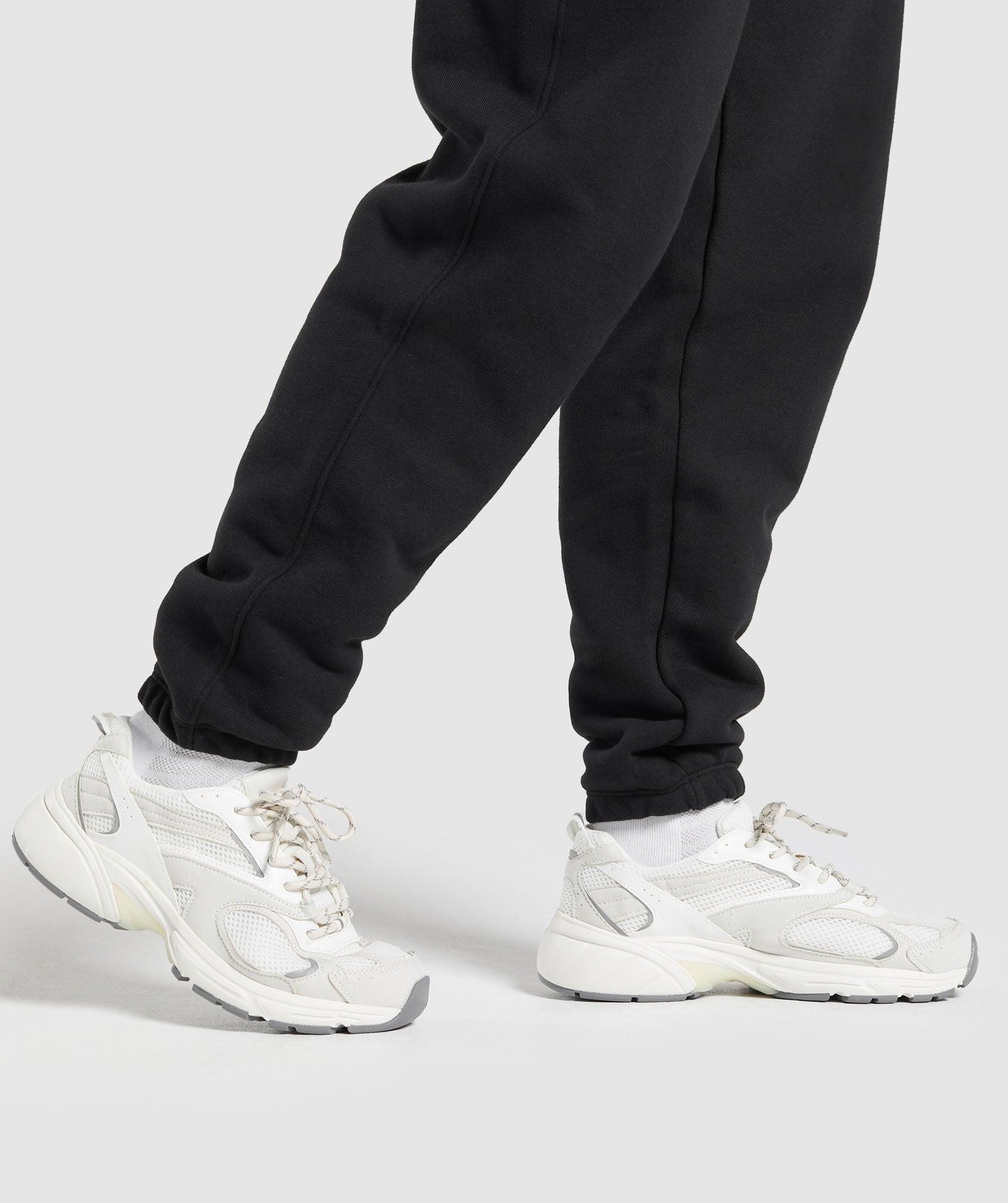 Gymshark Embroidered Logo Oversized Joggers - Black Female Product Image