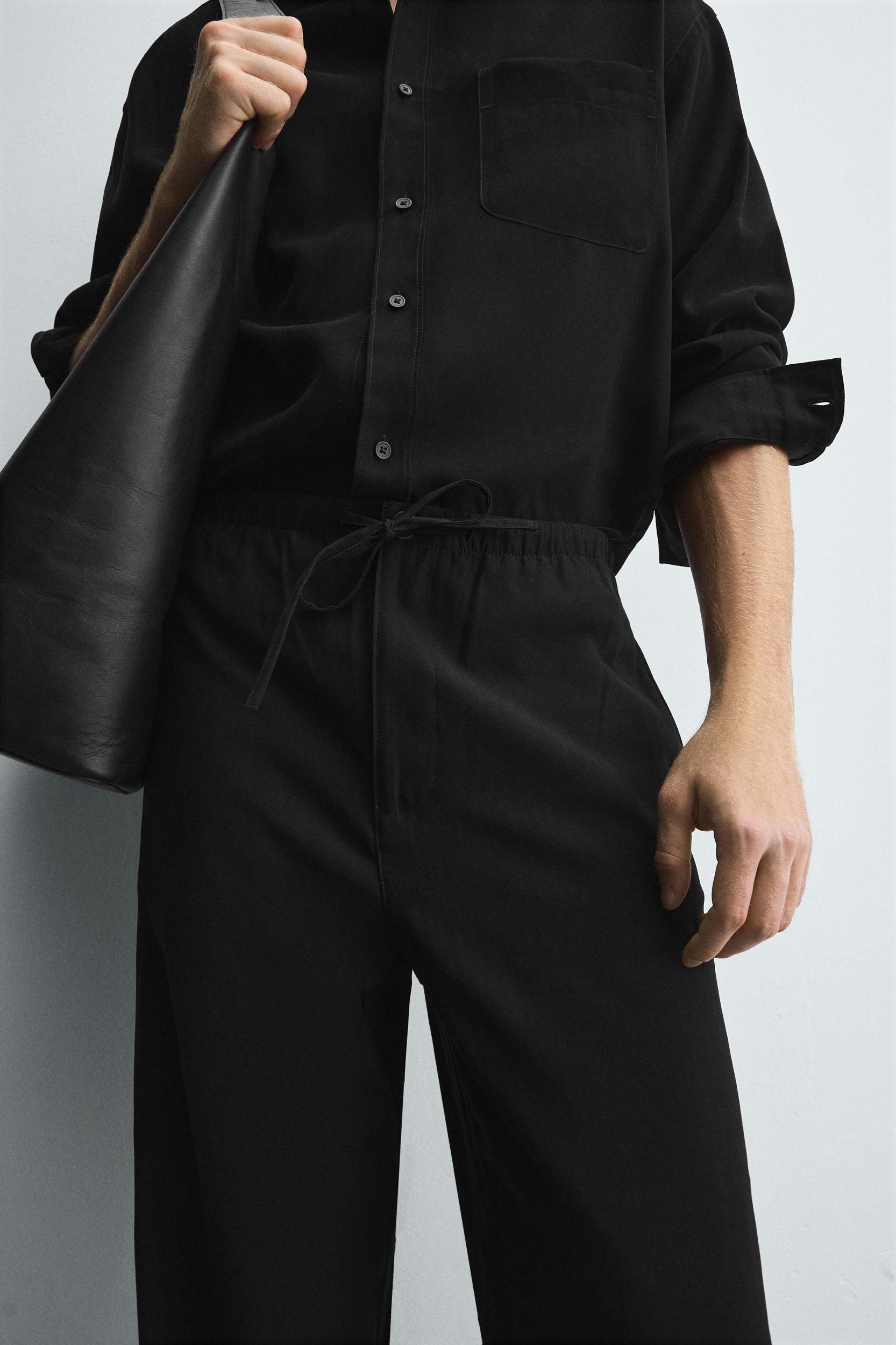 RELAXED FIT FLOWY PANTS Product Image