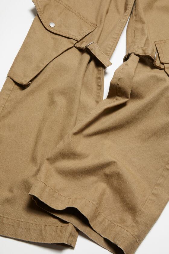 Cargo trousers Product Image