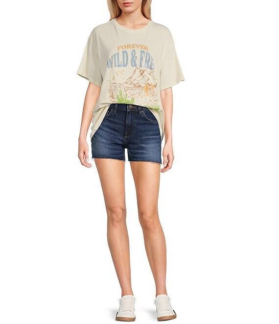 Wrangler® Retro® Forever Wild And Free Short Sleeve T-Shirt Product Image
