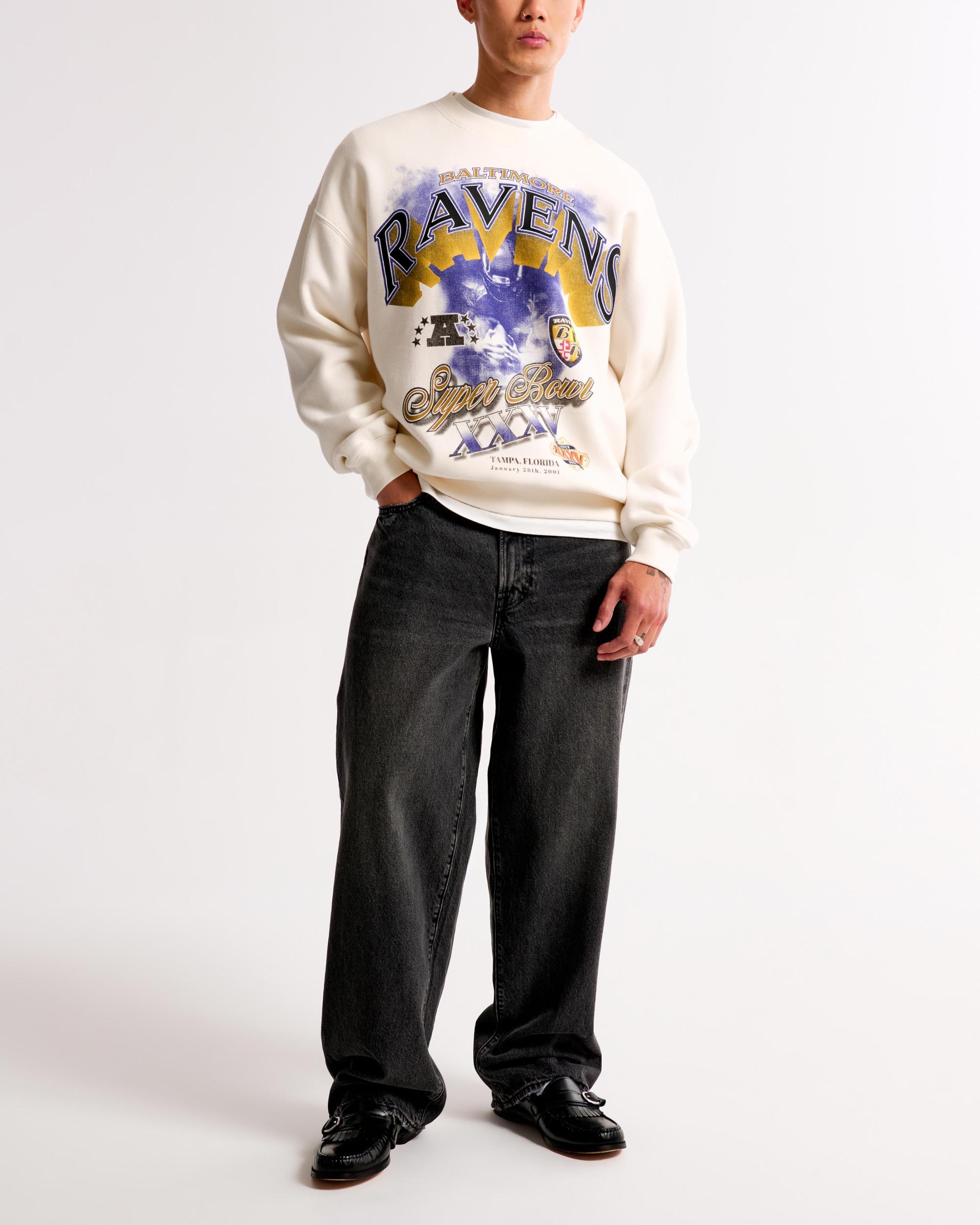 Minnesota Vikings Graphic Crew Sweatshirt Product Image