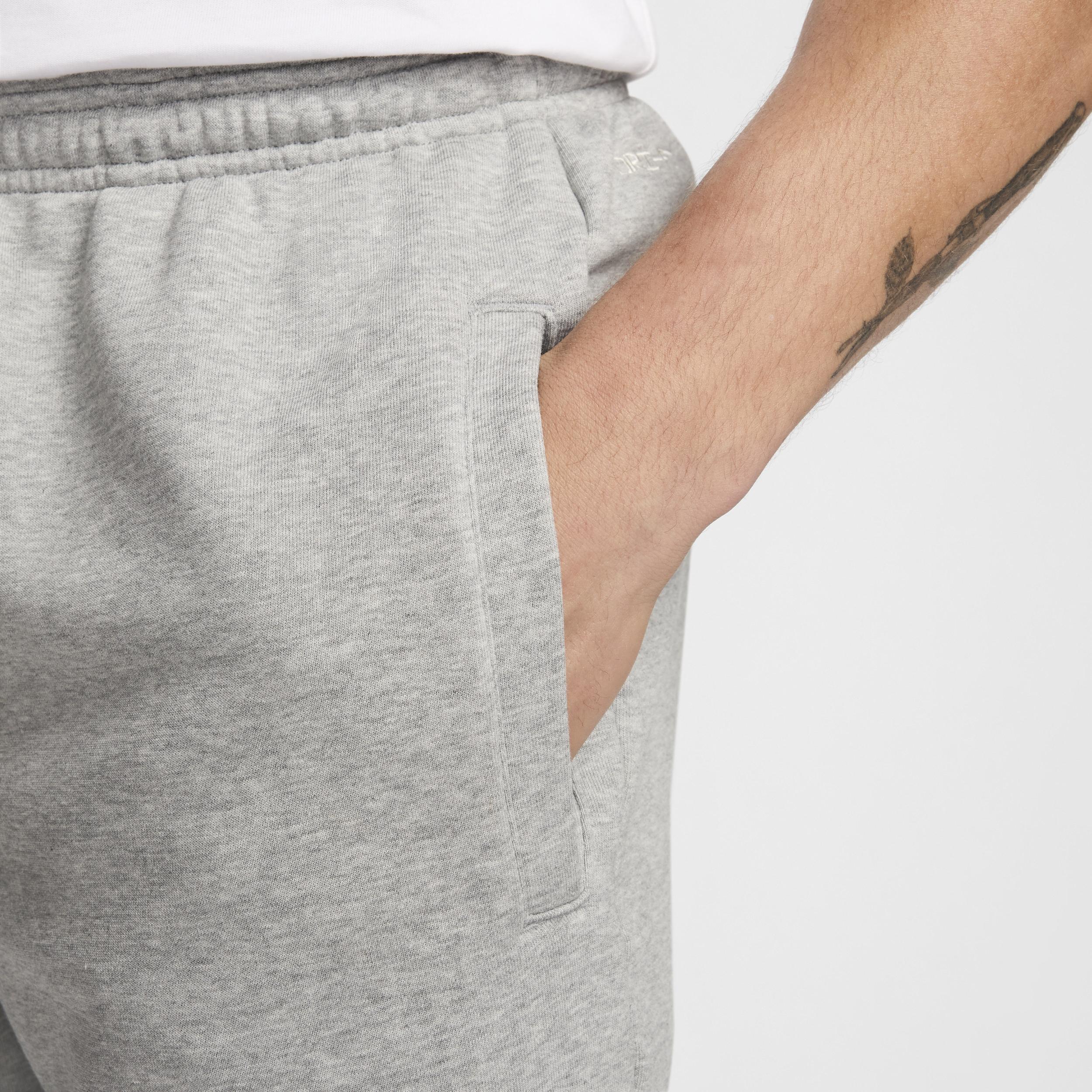 Nike Standard Issue Men's Dri-FIT Basketball Pants Product Image