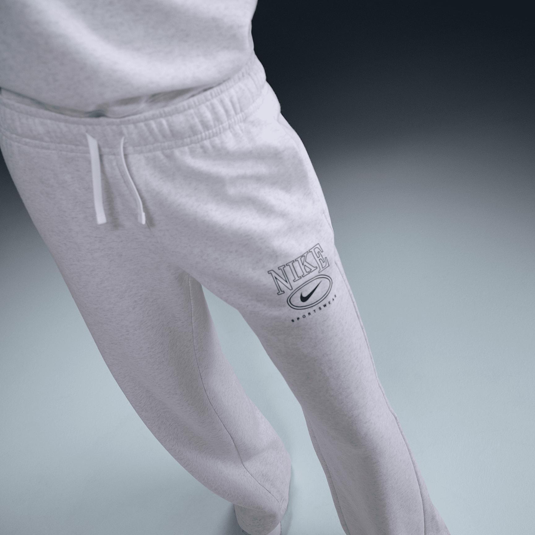 Women's Nike Sportswear Club Fleece Mid-Rise Wide-Leg Graphic Pants Product Image
