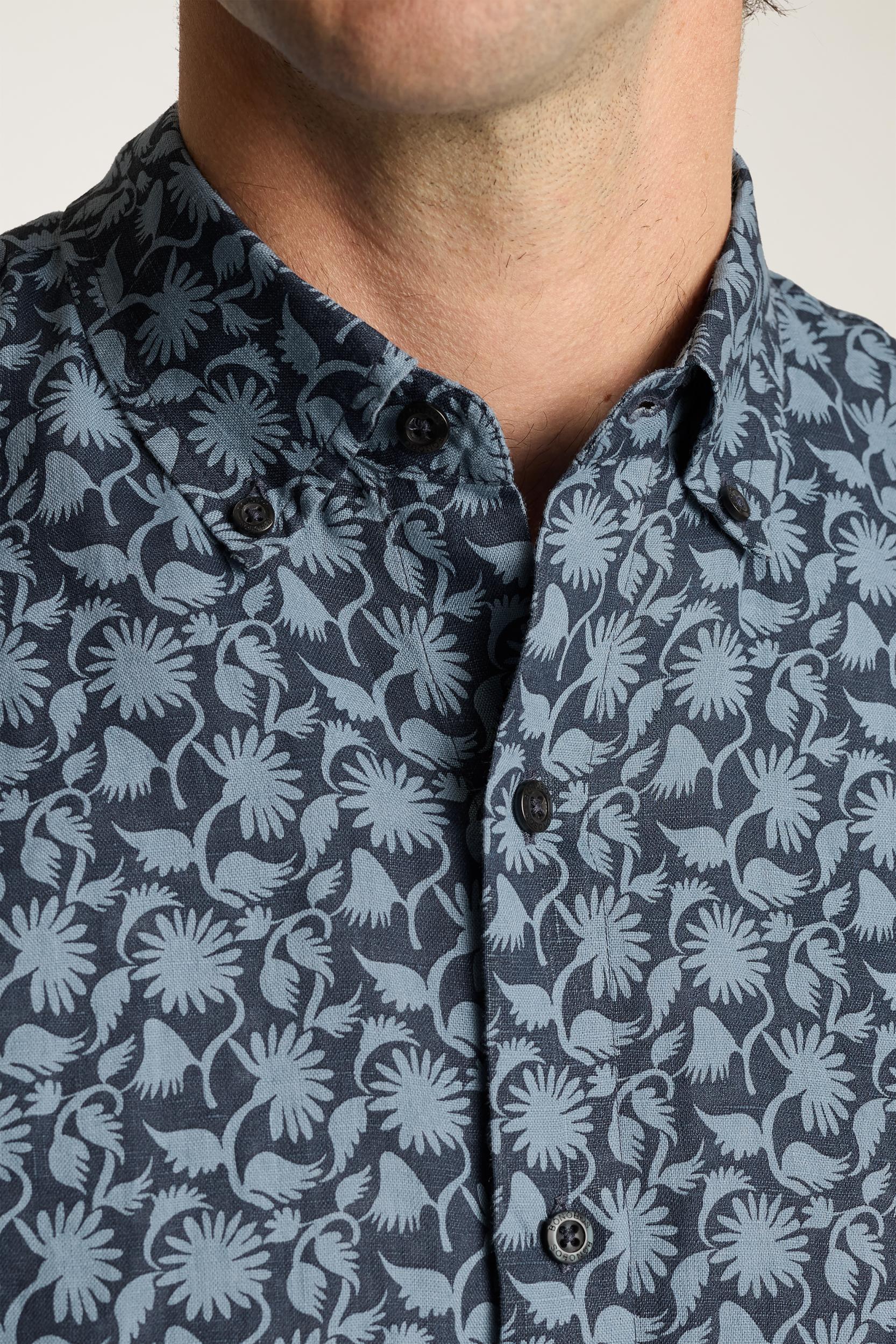 Riviera Linen Short Sleeve Shirt Product Image
