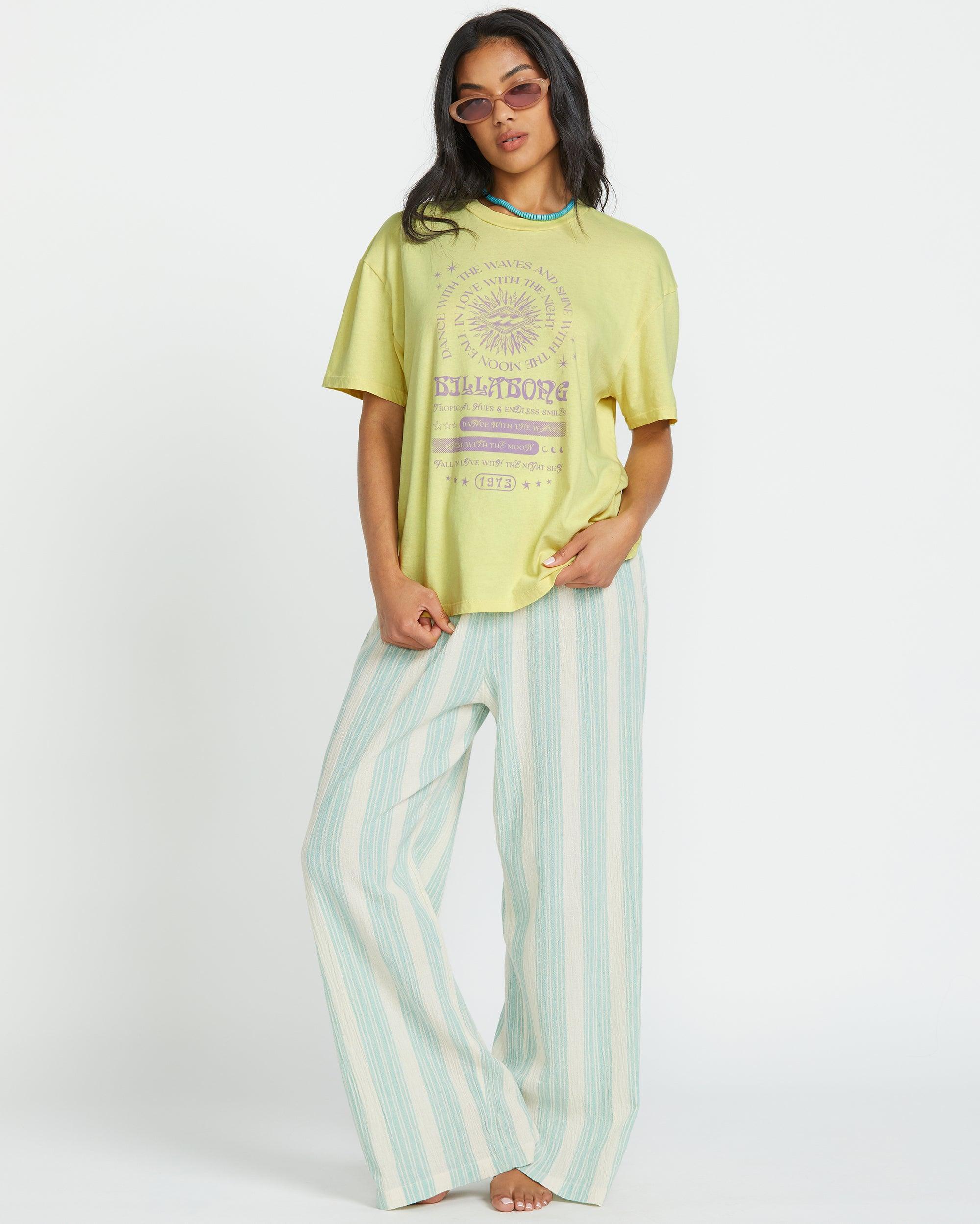 Best Session Short Sleeve Tee - Sunspell Female Product Image