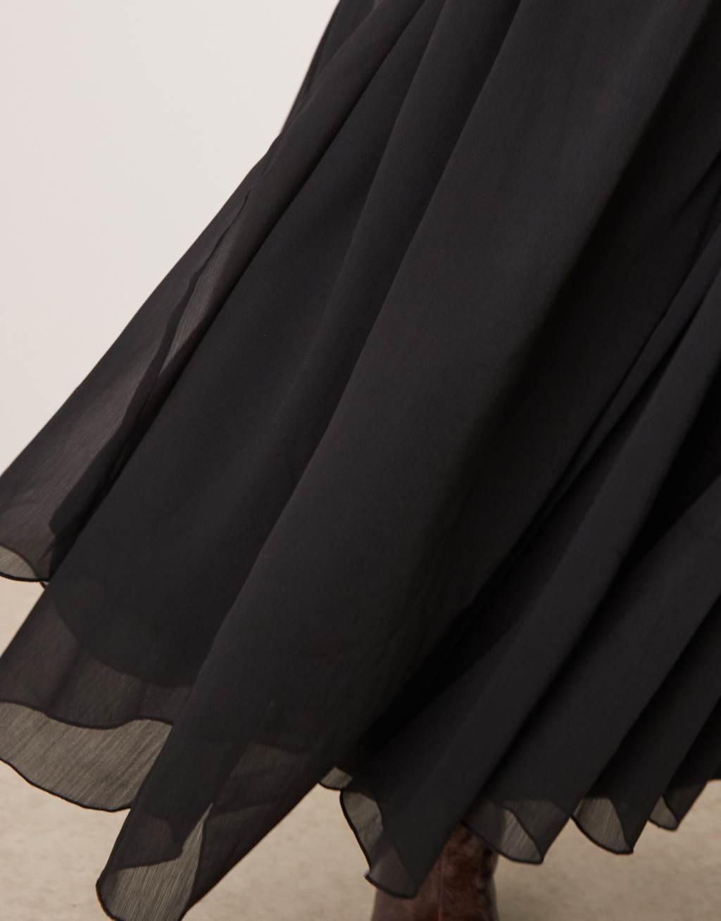 ASOS DESIGN Curve chiffon flare maxi skirt in black Product Image