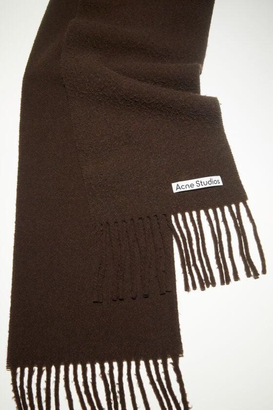 Wool fringe scarf Product Image