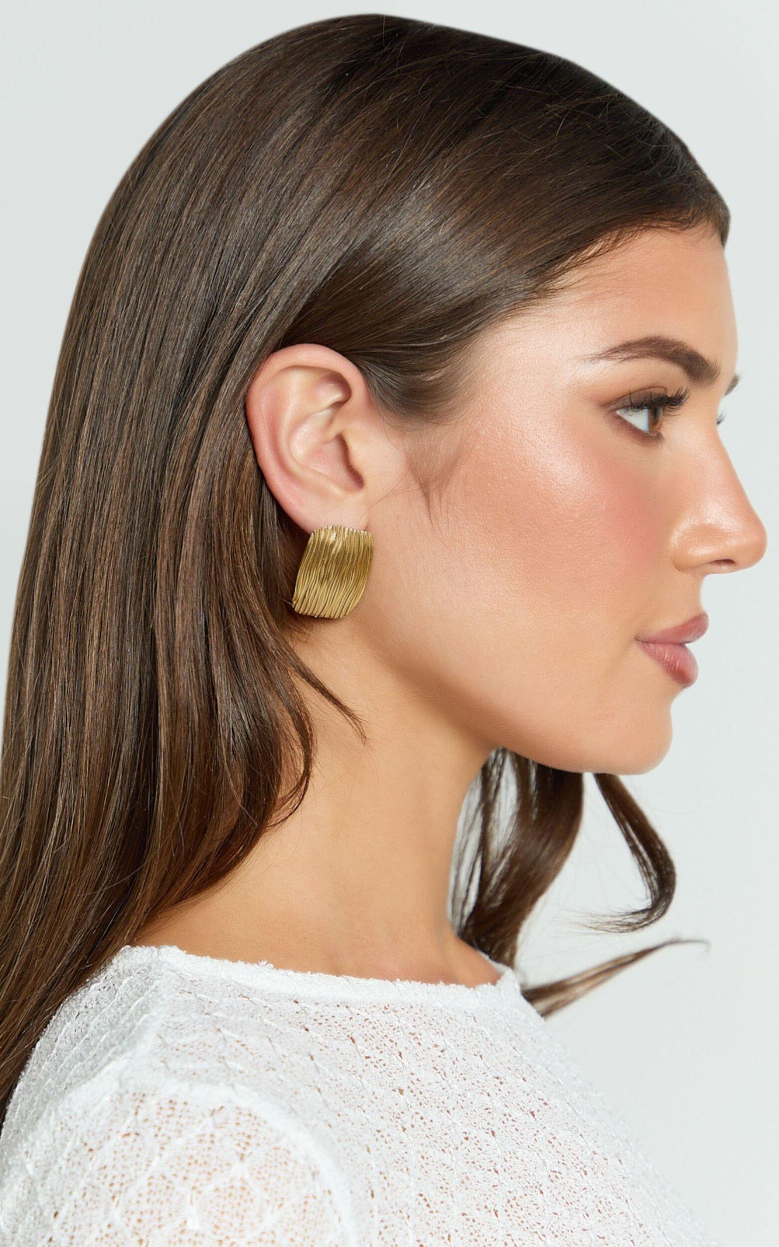 Vicky Earrings - Textured Rectangular Earrings in Gold Product Image