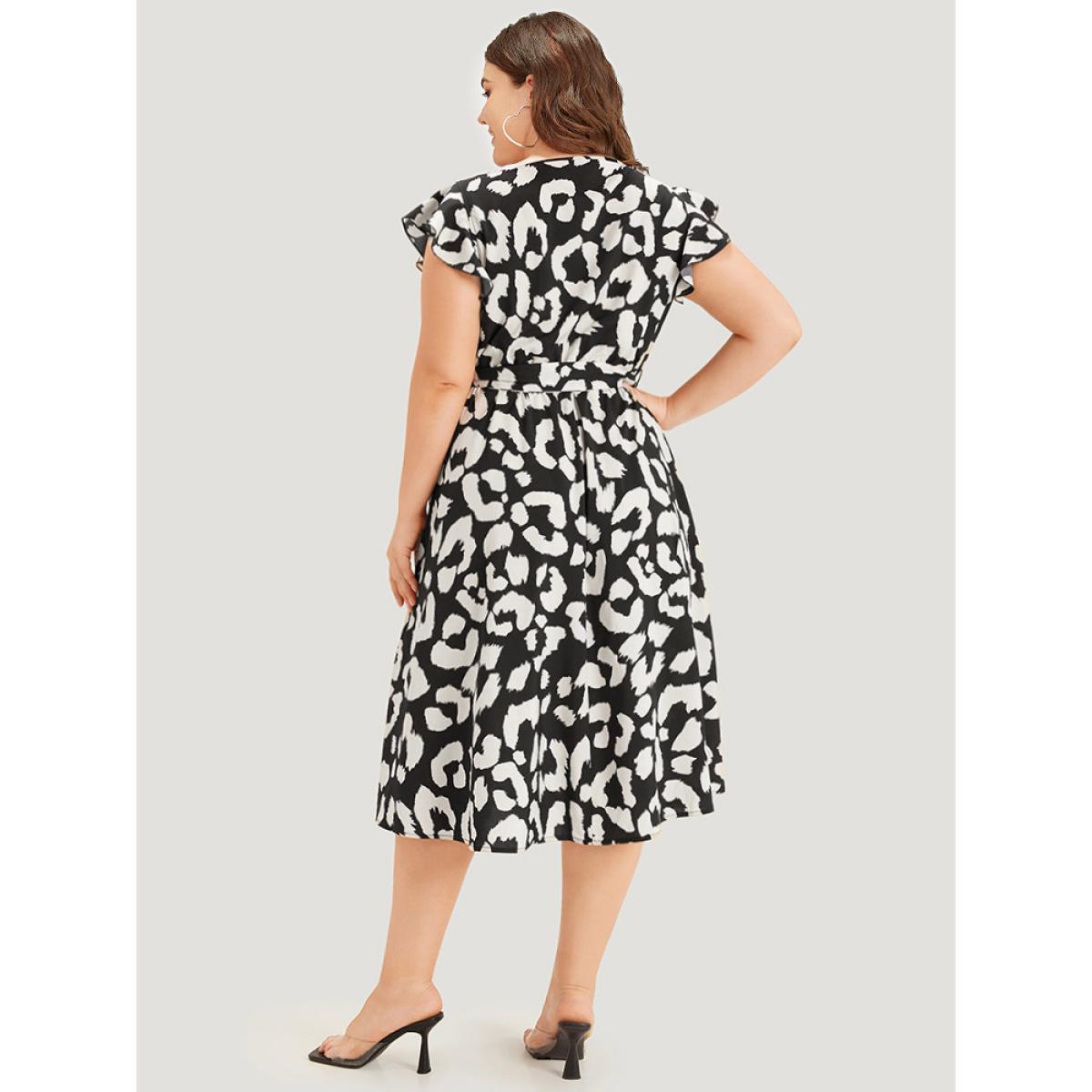 Plus Size Graphic Print Keyhole Pocket Belted Flutter Trim Dress White Women Office Belted Round Neck Sleeveless Curvy Midi Dress BloomChic 18-20/2X Product Image