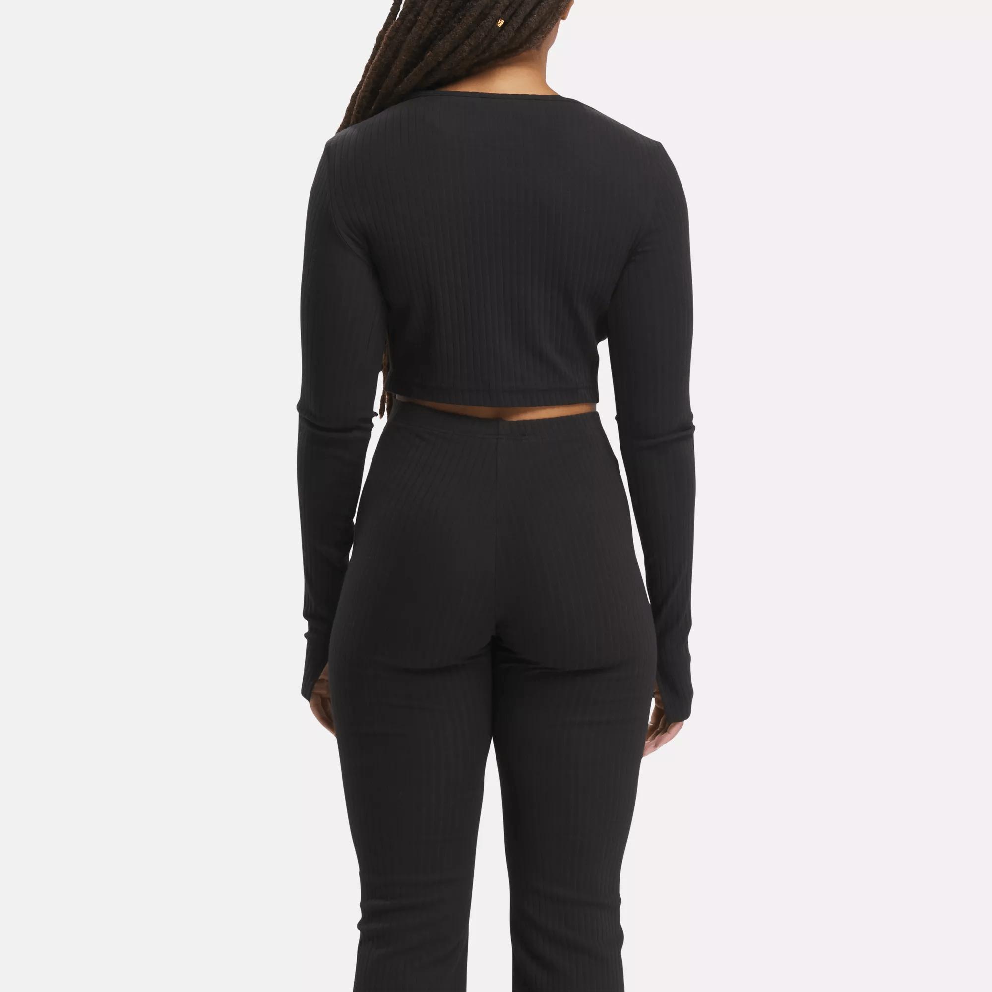 Women's Classics Wardrobe Essentials Long Sleeve T-Shirt Female Product Image