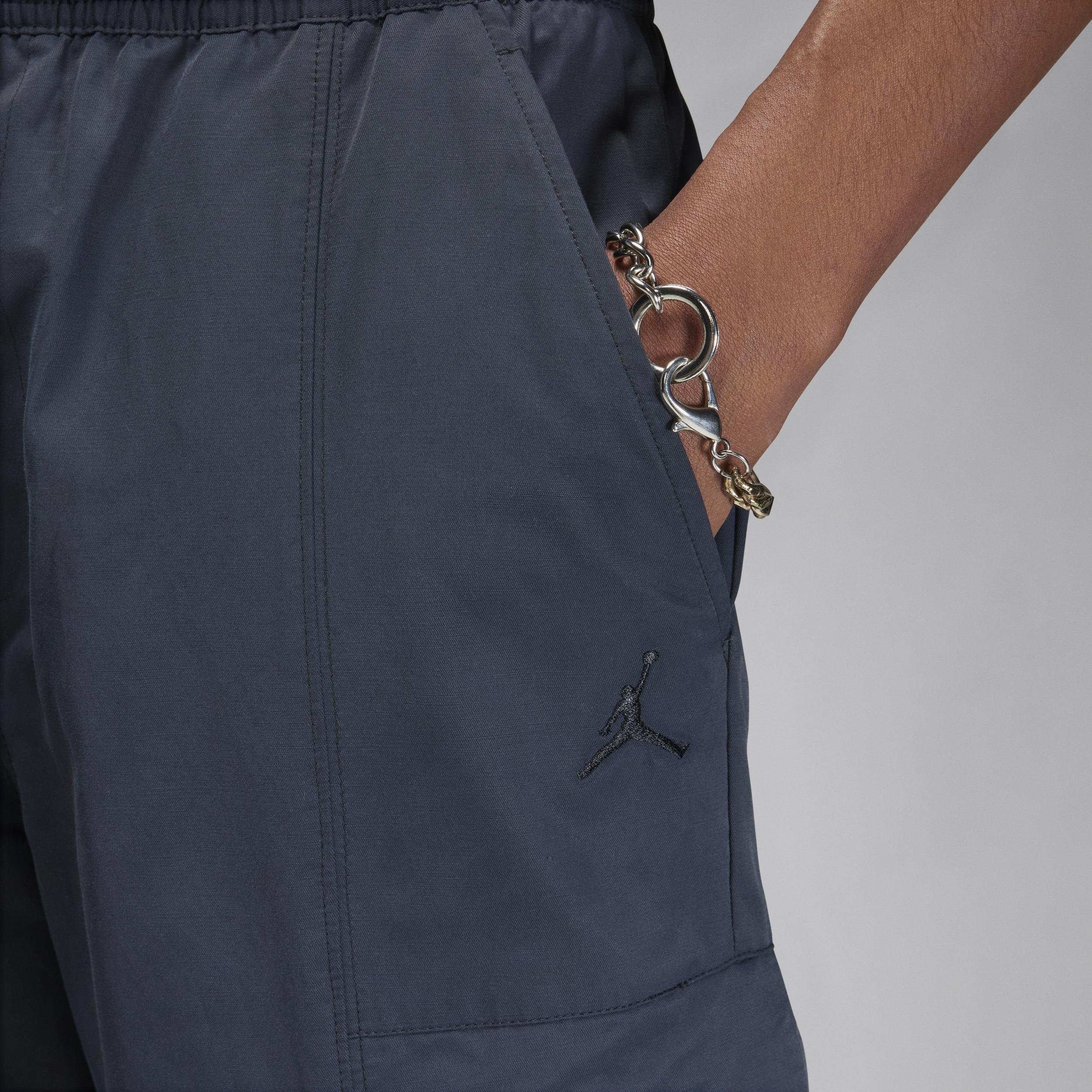 Jordan Essentials Men's Woven Pants Product Image