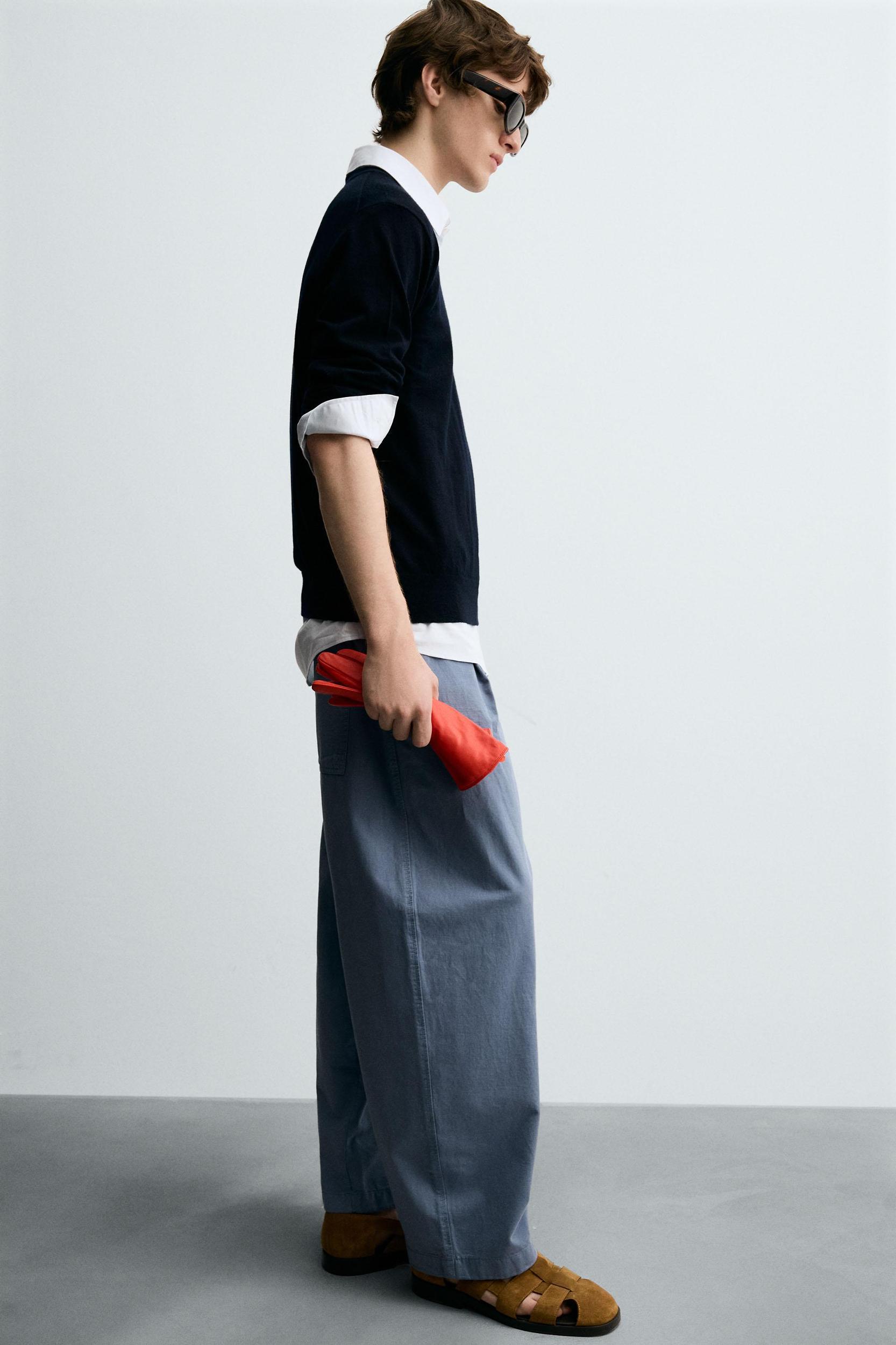 PLEATED BALLOON FIT PANTS Product Image