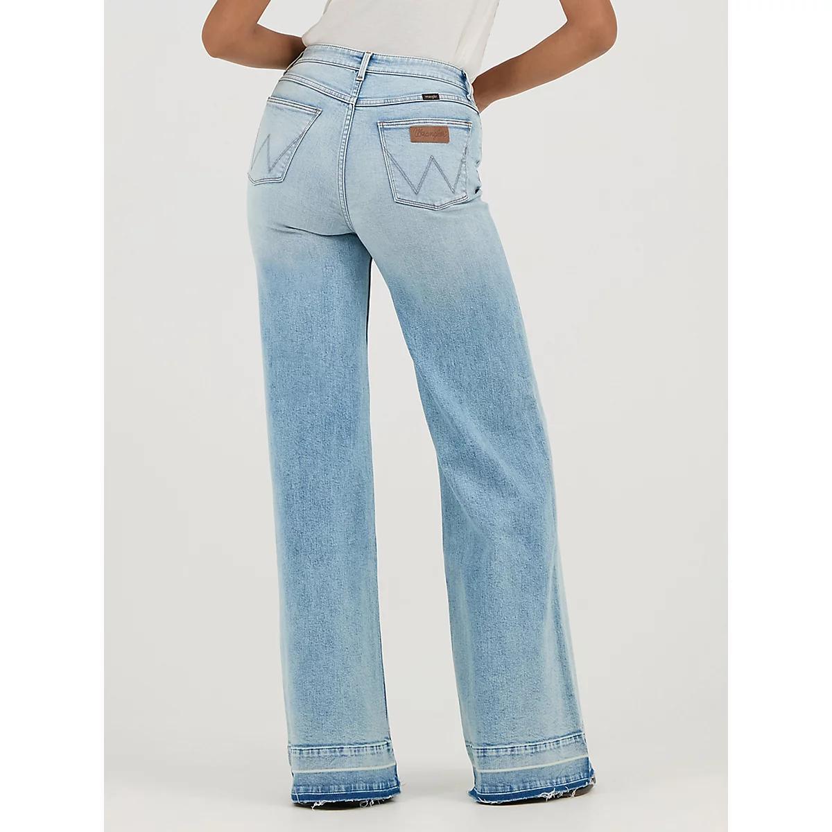 Women's High Rise Wide Leg Jean in Oasis Product Image