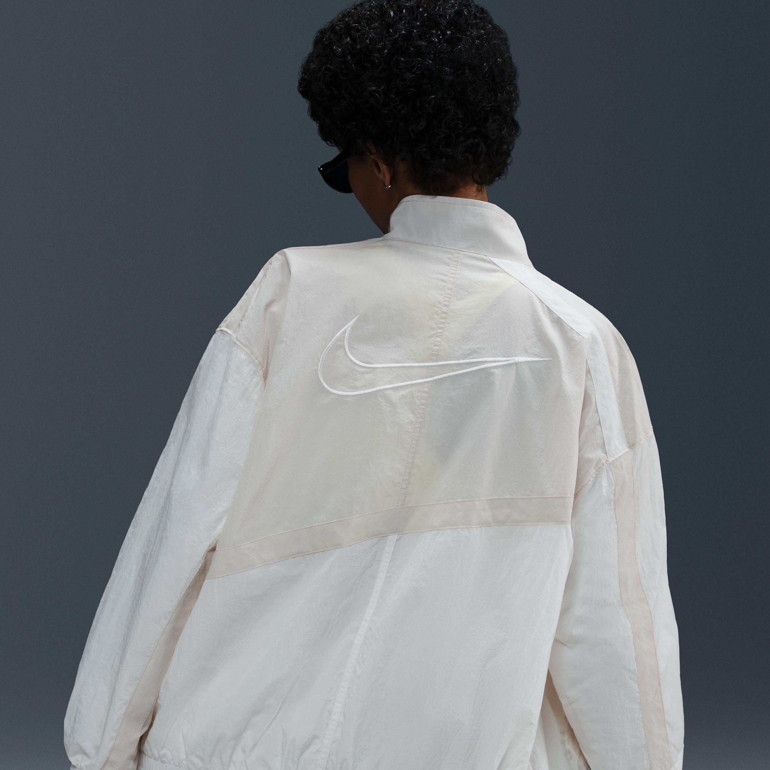 Women's Nike Sportswear Oversized Woven Jacket Product Image