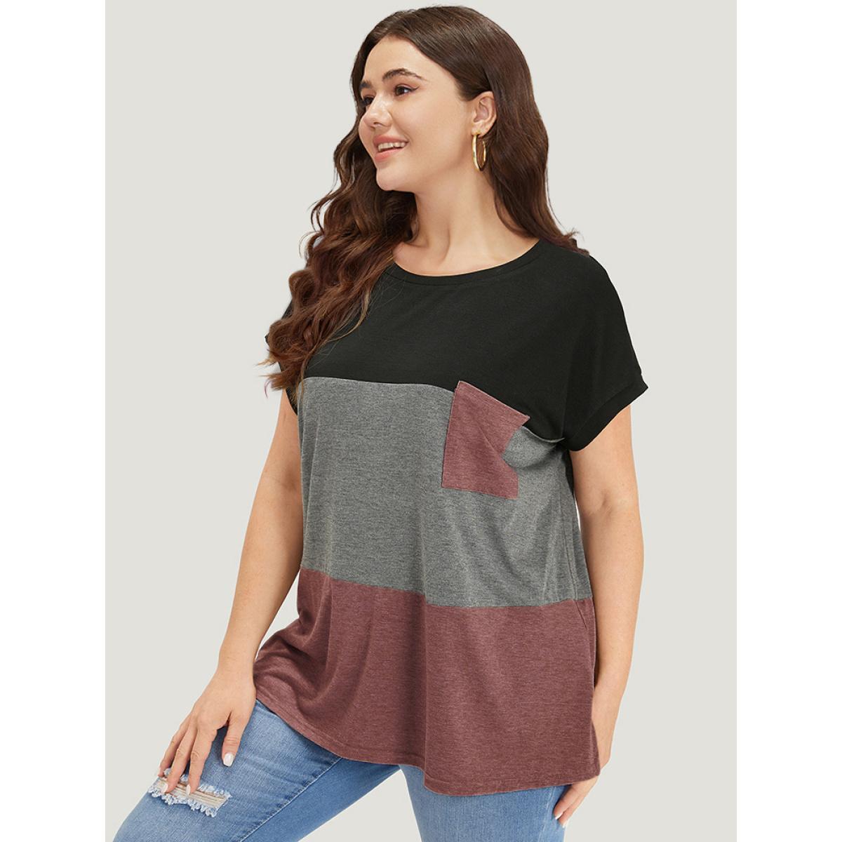 Plus Size Colorblock Contrast Patched Pocket Batwing Sleeve T-shirt Russet Women Casual Contrast Colorblock Round Neck Dailywear T-shirts BloomChic 28/5X Product Image