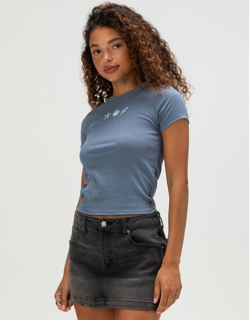 FULL TILT Shell Embroidered Womens Baby Tee - BLUE Product Image