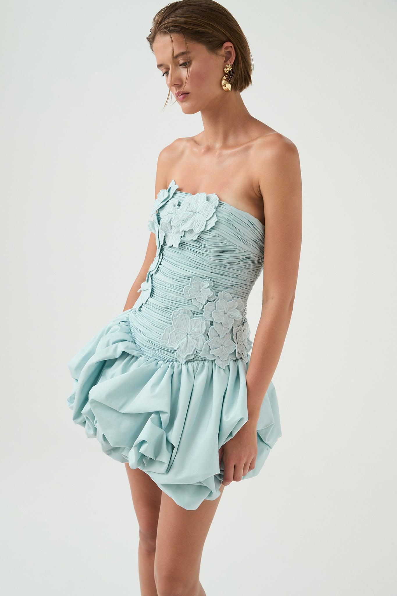 Romantica Short Product Image