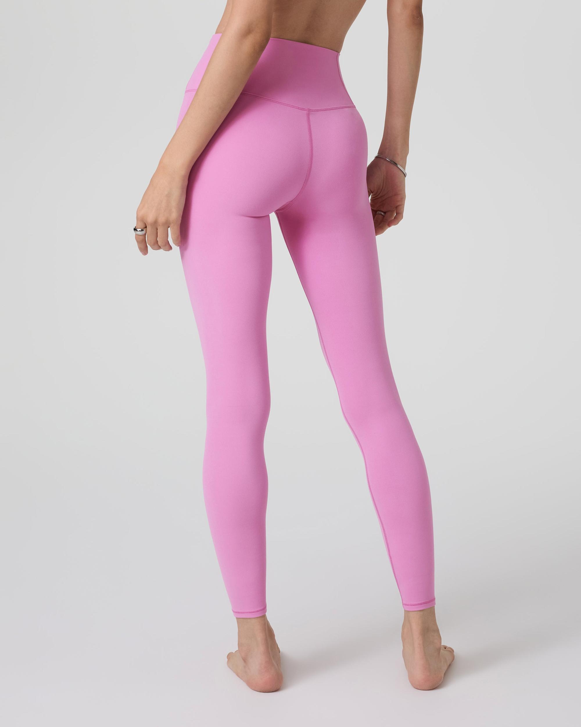 Vuori AllTheFeels™ Legging Product Image