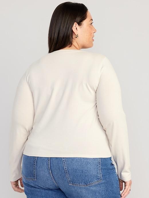 Long-Sleeve Bestee T-Shirt Product Image