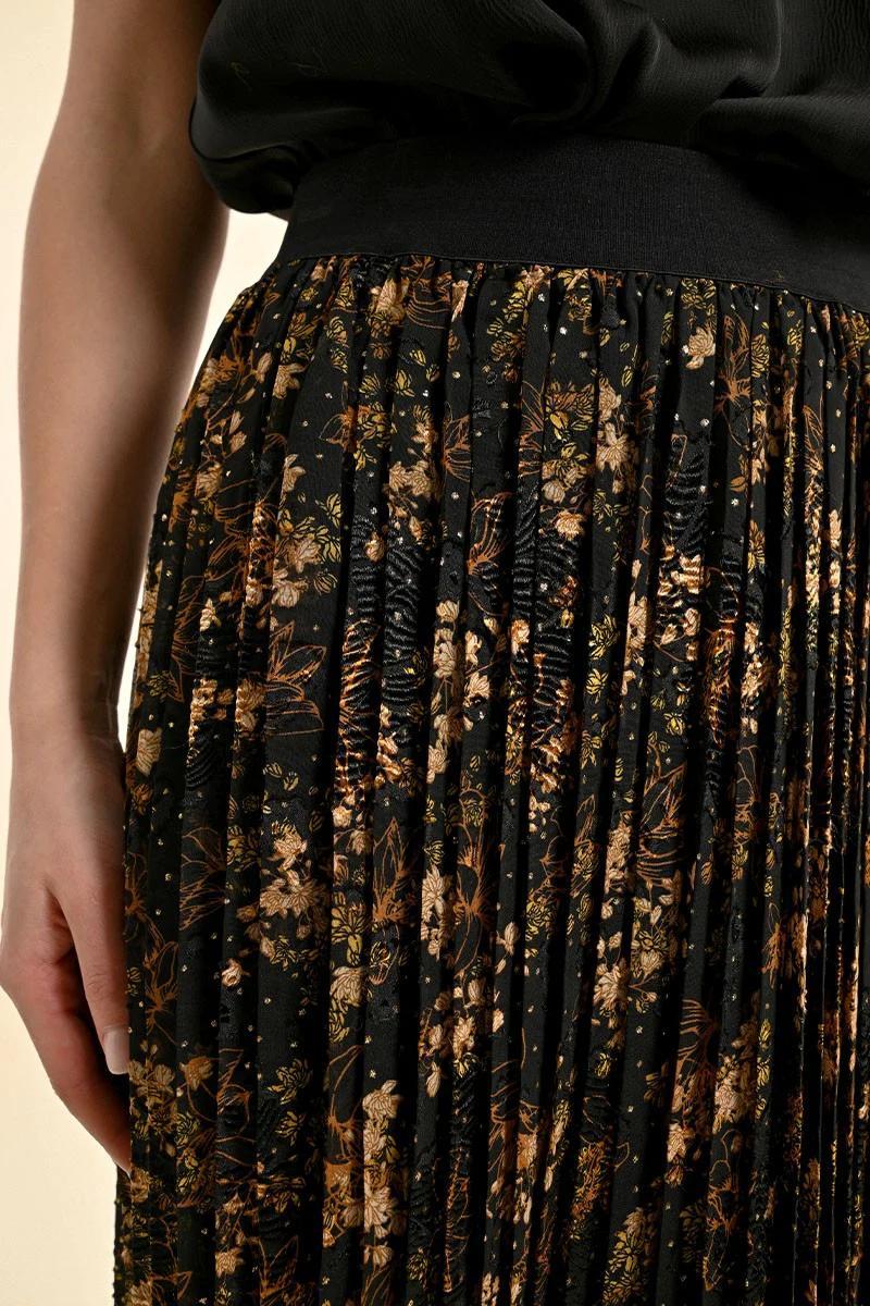 Long Pleated Skirt, Floral Pattern Product Image
