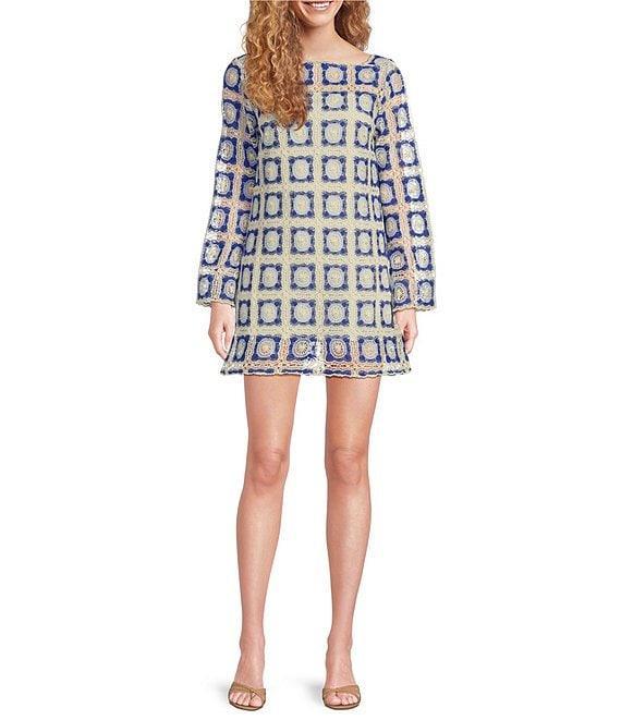 Chelsea & Violet Twiggy Square Neck Long Sleeve Crochet Lace Dress Product Image