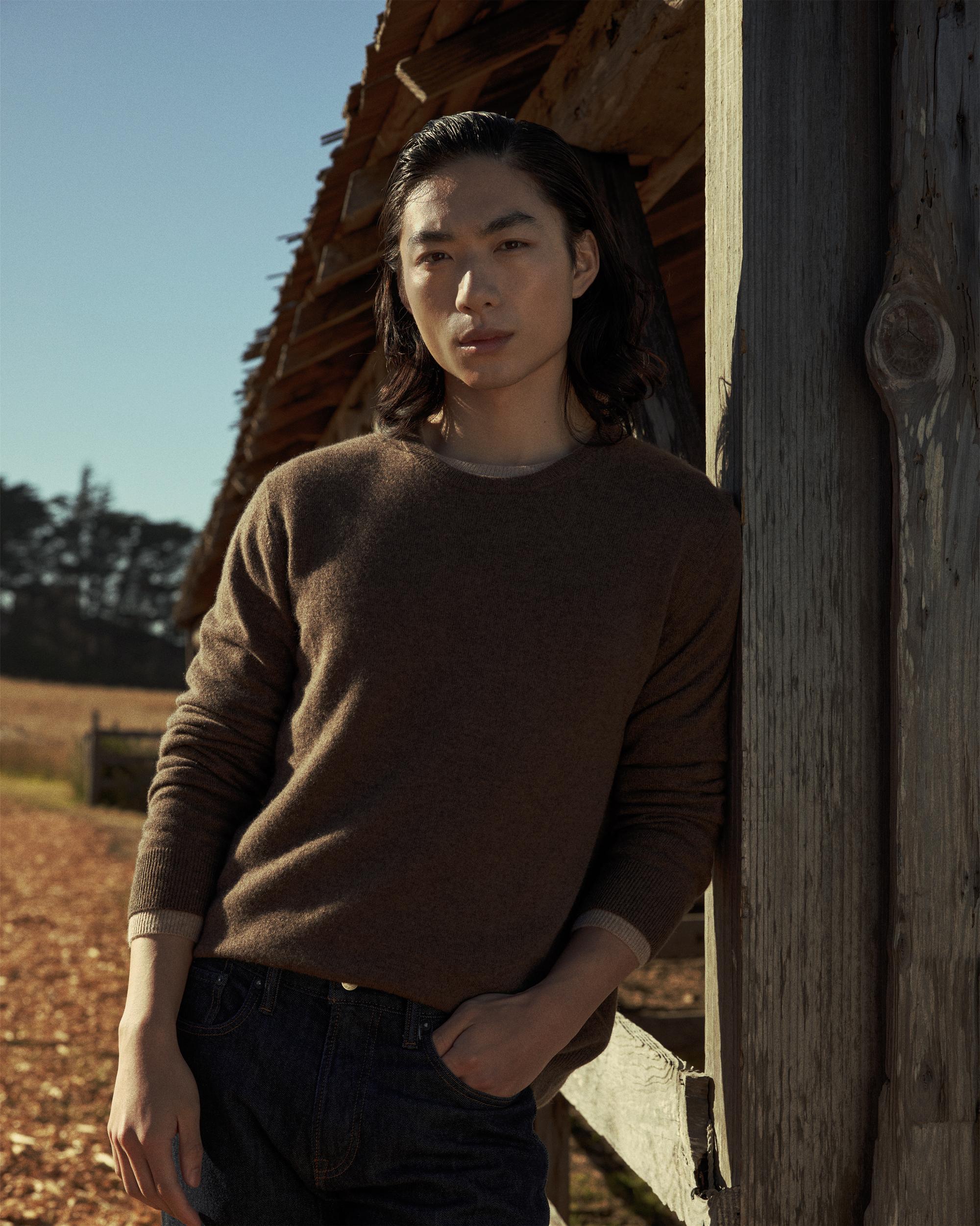 Quince | Men's Mongolian Cashmere Crewneck Sweater Size XL Product Image