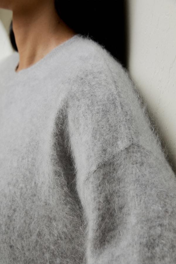Brushed Cashmere Pullover Sweater Product Image