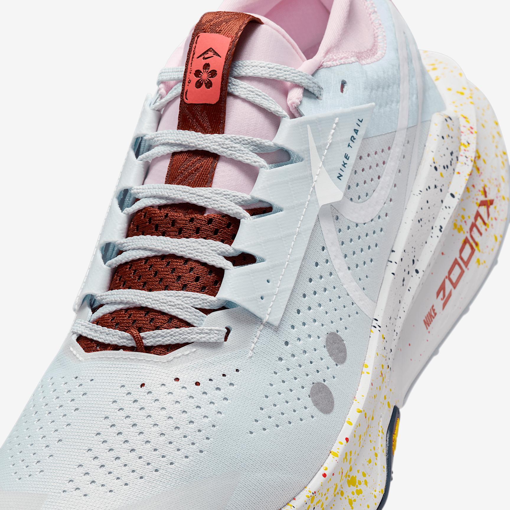 Nike Men's Zegama 2 Trail Running Shoes Product Image