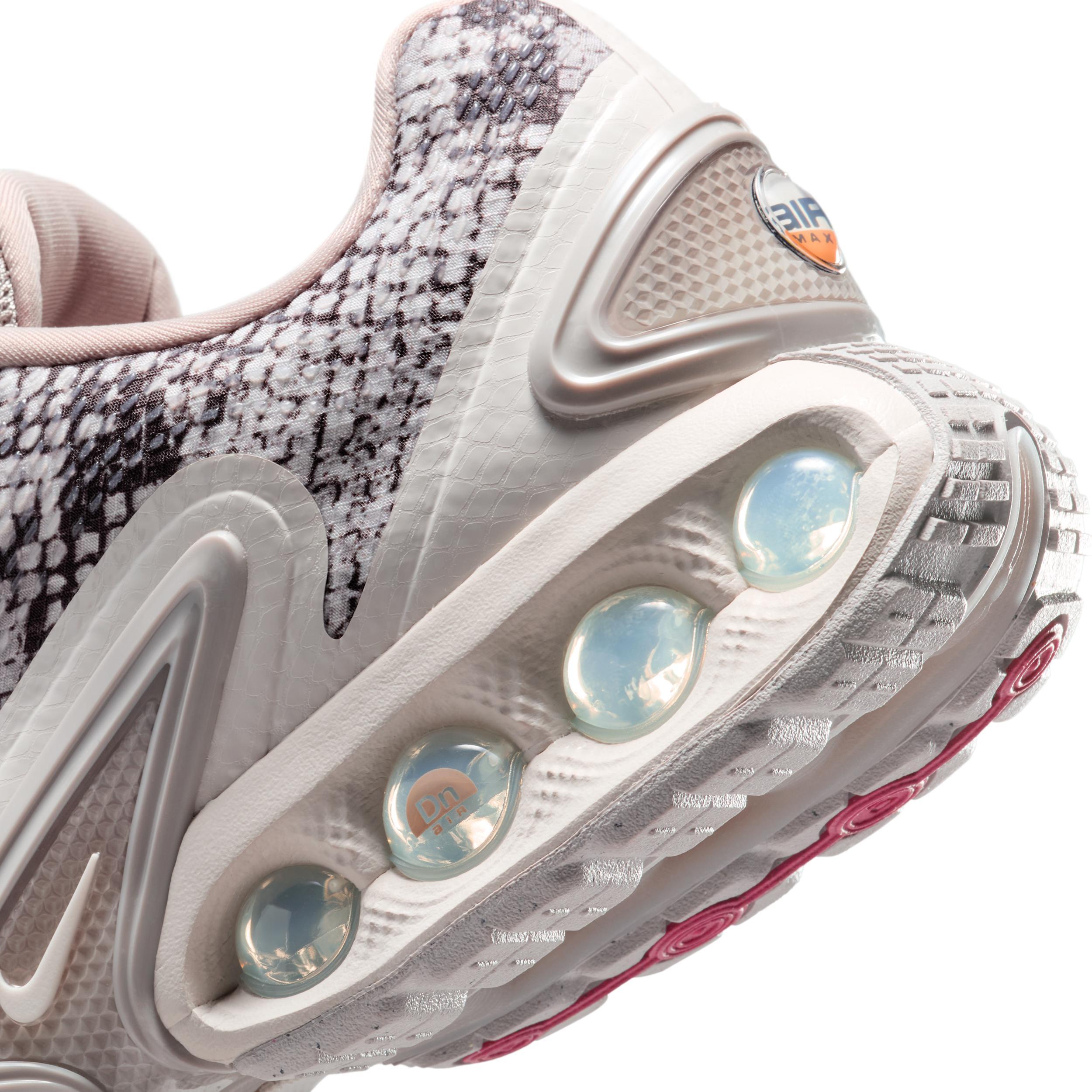 Nike Women's Air Max Dn Premium Shoes Product Image