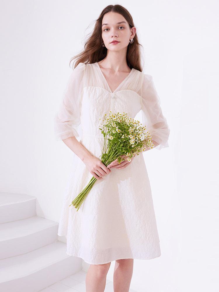 White Mesh Half-Sleeve V-Neck Jacquard Midi Dress Product Image