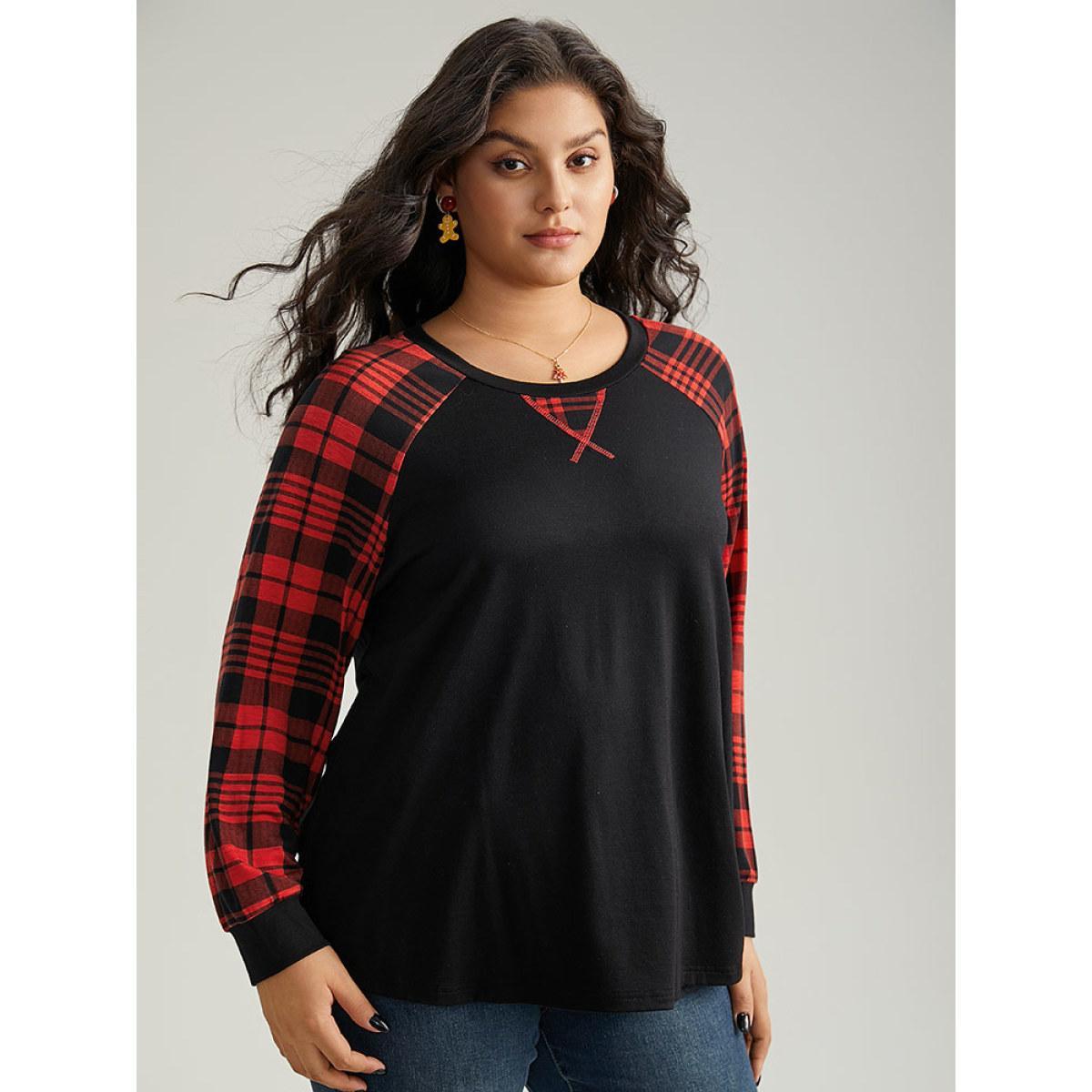 Plus Size Plaid Contrast Stitch Raglan Sleeve T-shirt Black Women Casual Elastic cuffs Plaid Round Neck Festival-Christmas T-shirts BloomChic 30/6X Product Image