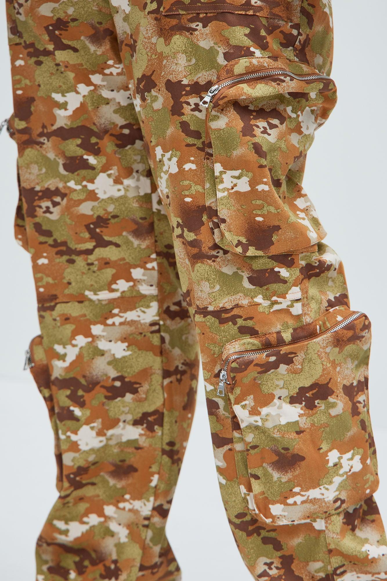 Tony Straight Cargo Pants - Camouflage Product Image