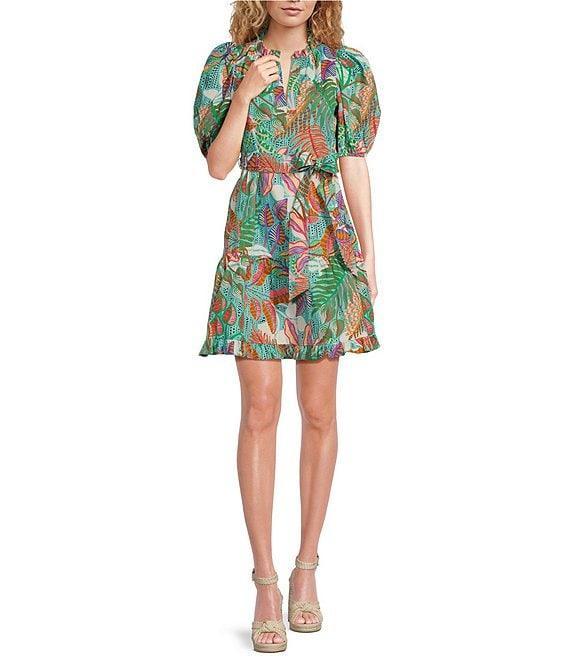 Vince Camuto- V Neck Short Sleeve A-Line Dress Product Image