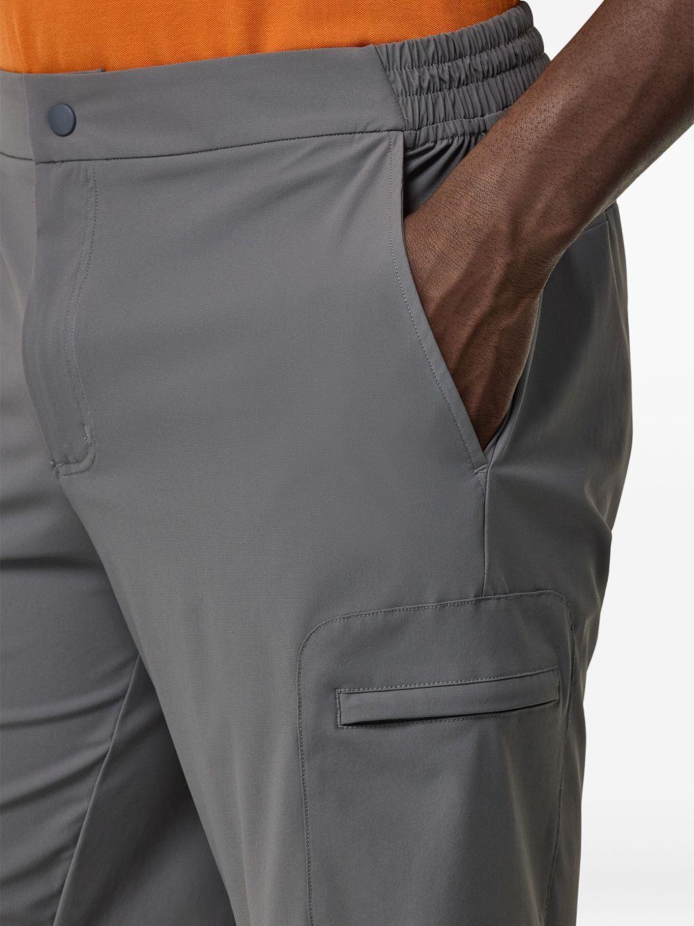patch-pocket elasticated-waistband shorts Product Image