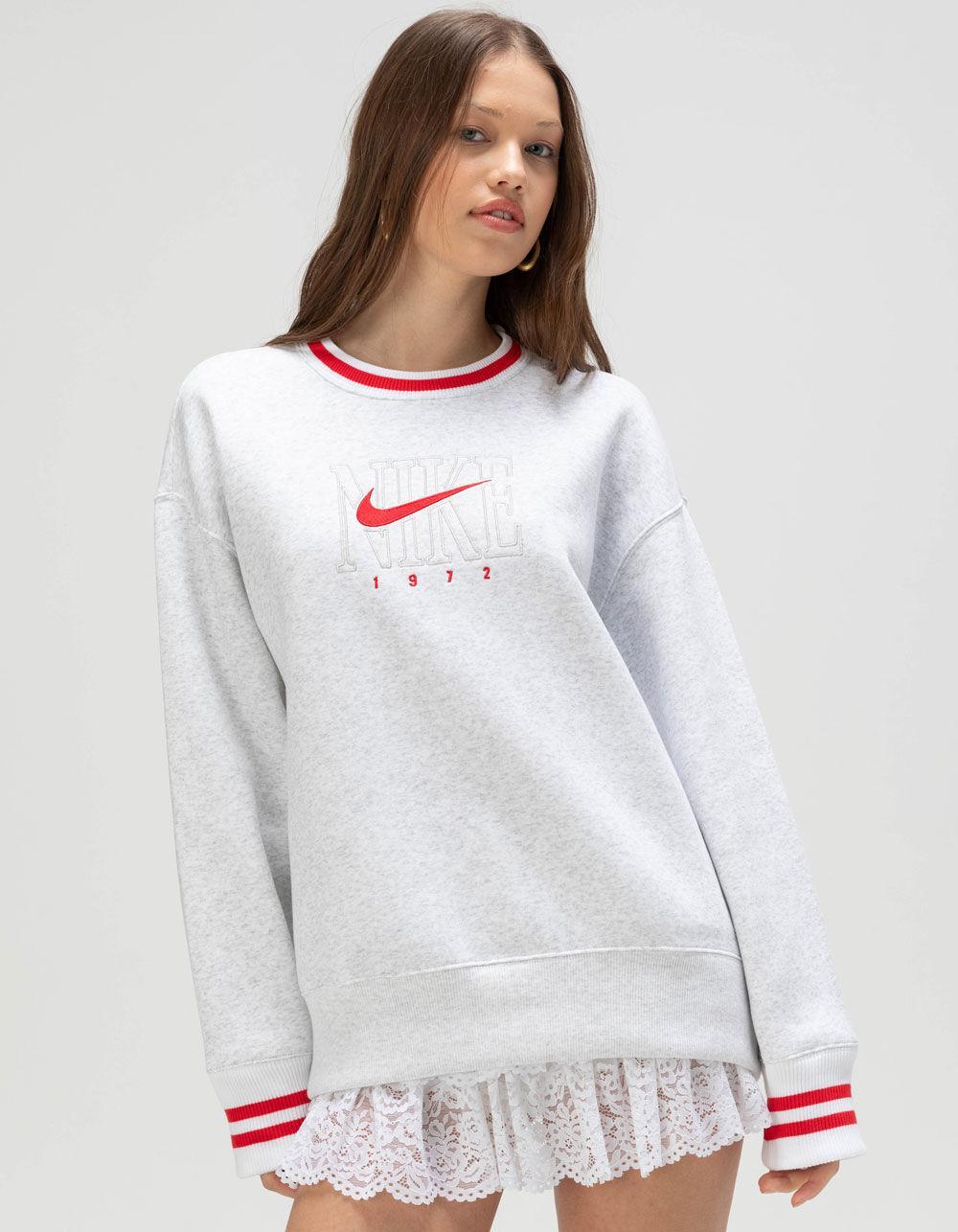 NIKE Sportswear Phoenix Fleece Womens Oversized Crewneck Sweatshirt - LIGHT GRAY Product Image