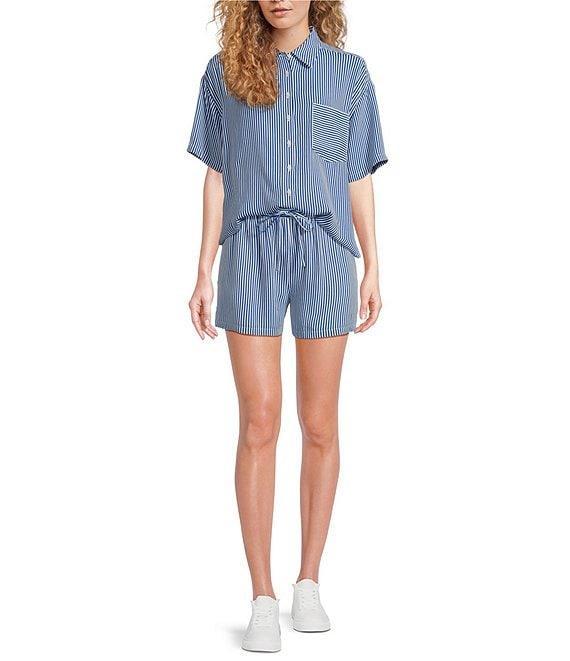 A Loves A Stripe Woven Mid Rise Coordinating Camp Shorts Product Image