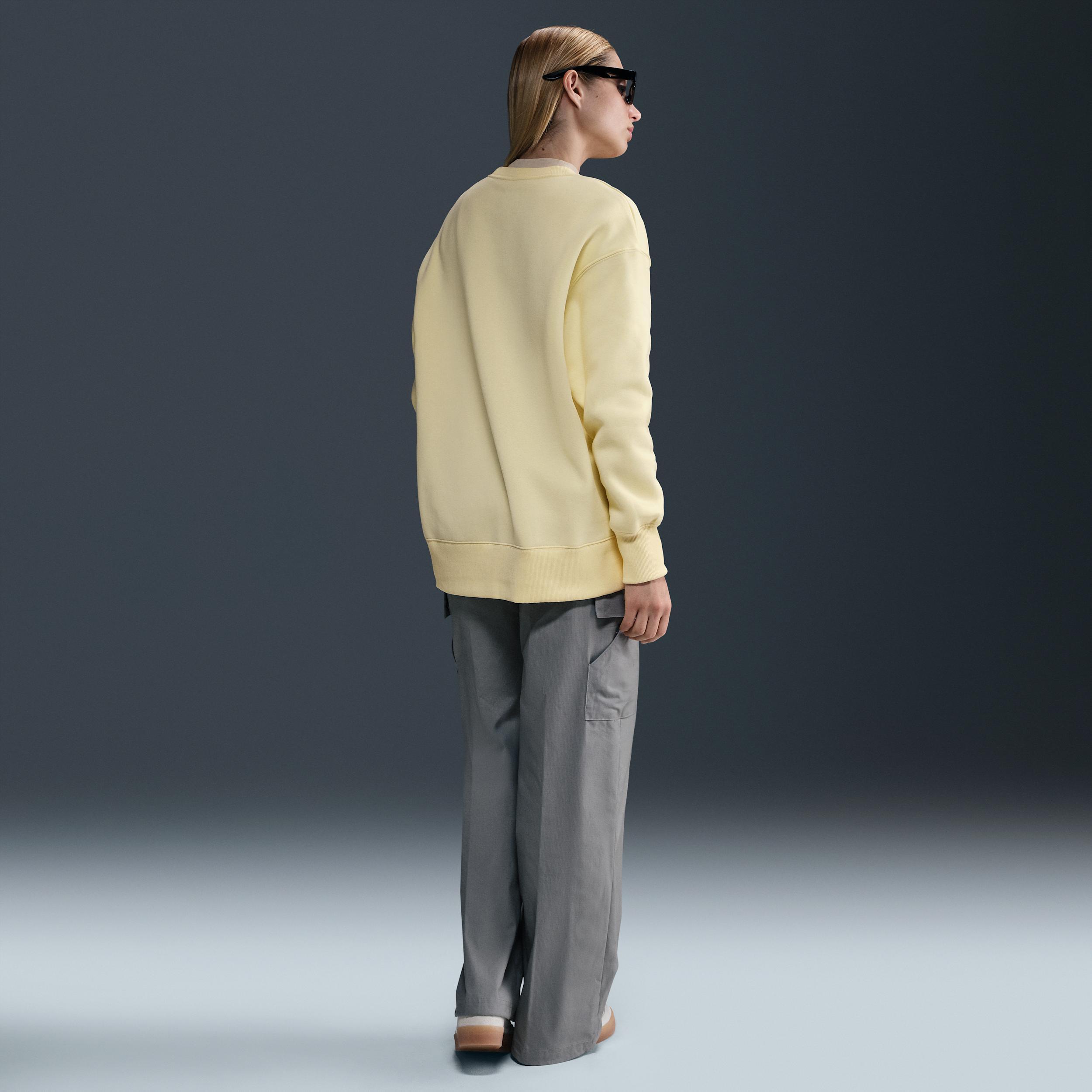 Women's Nike Sportswear Phoenix Fleece Oversized Crew-Neck Sweatshirt Product Image