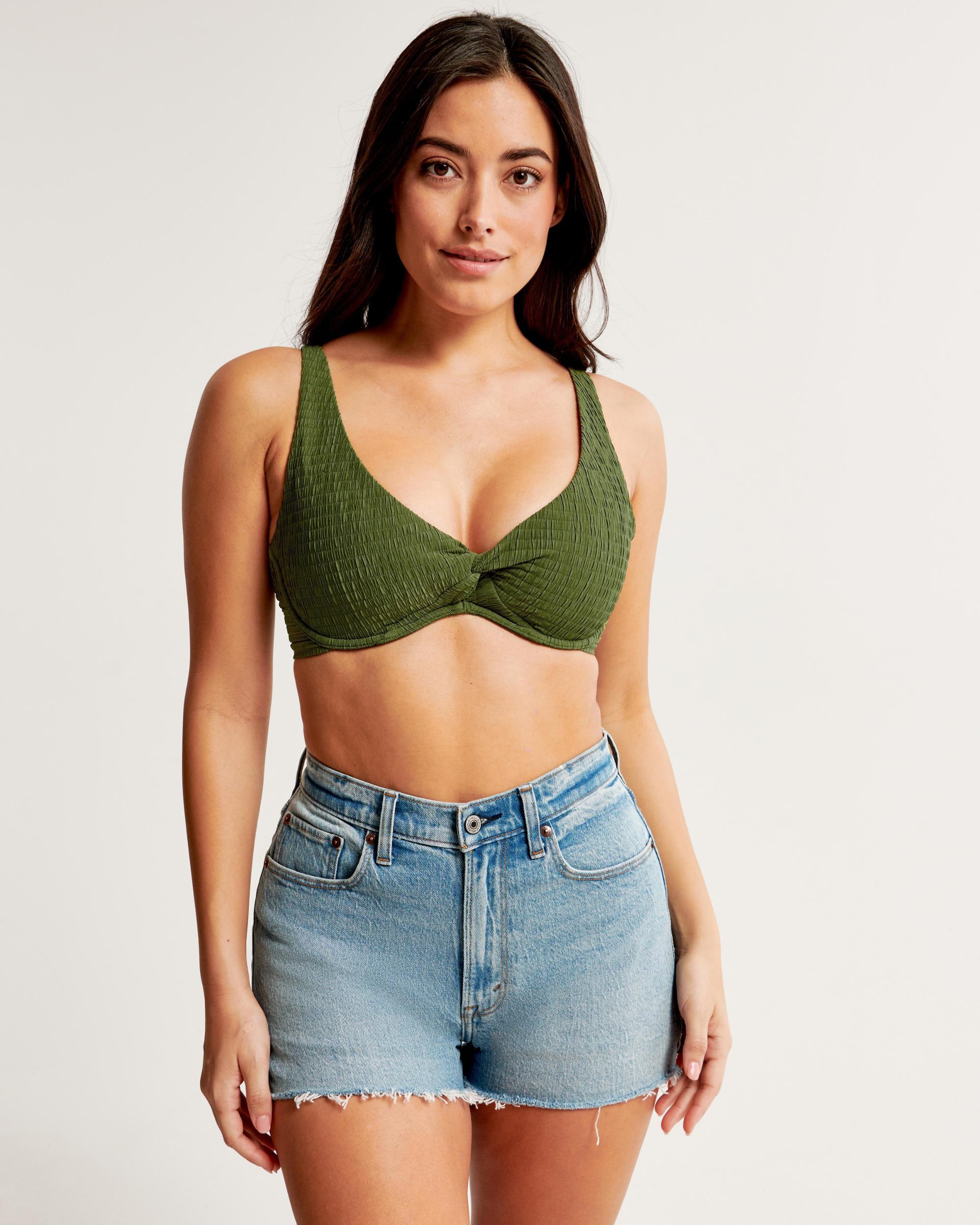 Curve Love Wide Strap Twist Continuous Underwire Bikini Top Product Image