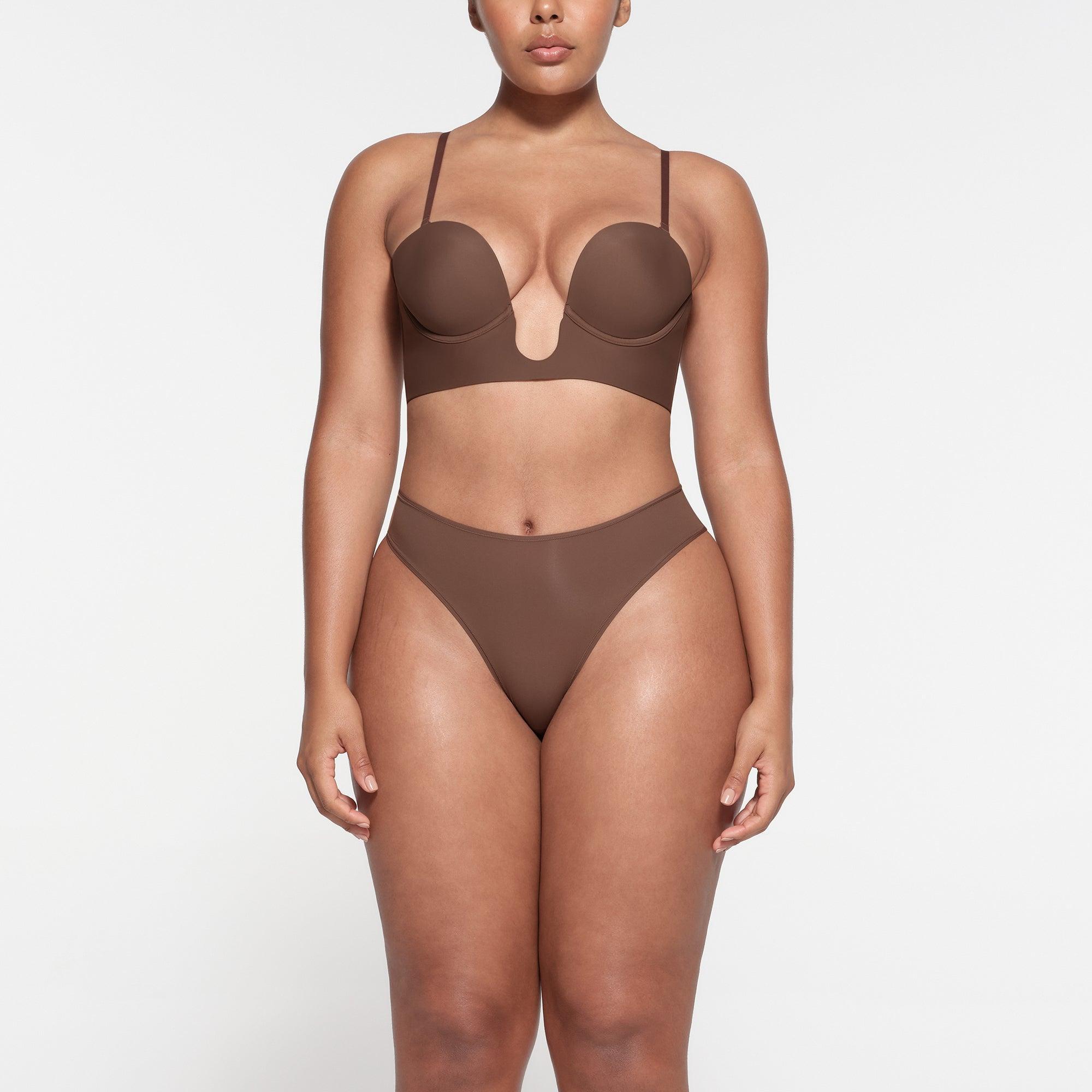 DEEP PLUNGE SHAPEWEAR BRA | JASPER Product Image