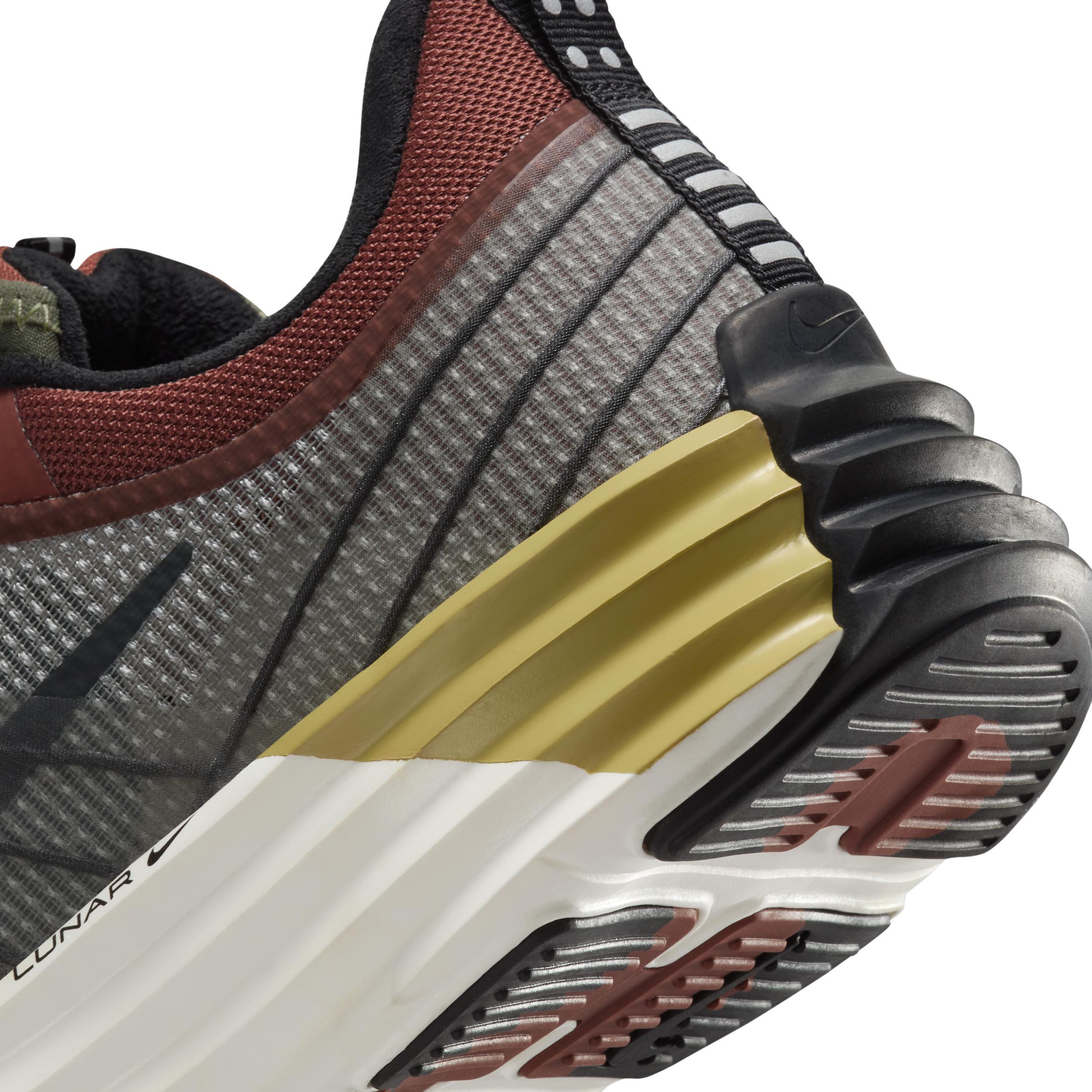 Nike Men's Lunar Roam SE Shoes Product Image