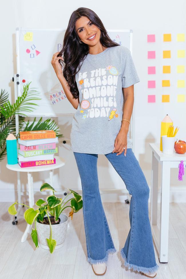 Be The Reason Someone Smiles Today Light Grey Graphic Tee Product Image
