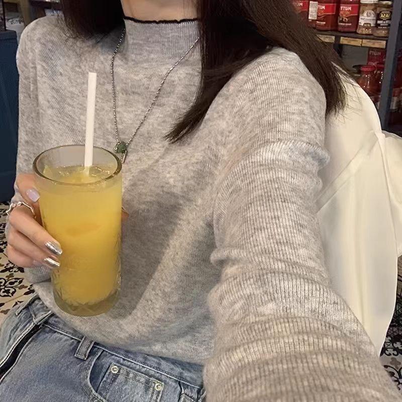Long-Sleeve Mock Neck Contrast Trim Slim Fit Knit Top Product Image