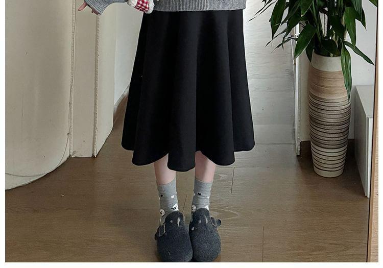 Maternity Crew Neck Bear Print Sweater / High Waist Plain Midi A-Line Skirt Product Image
