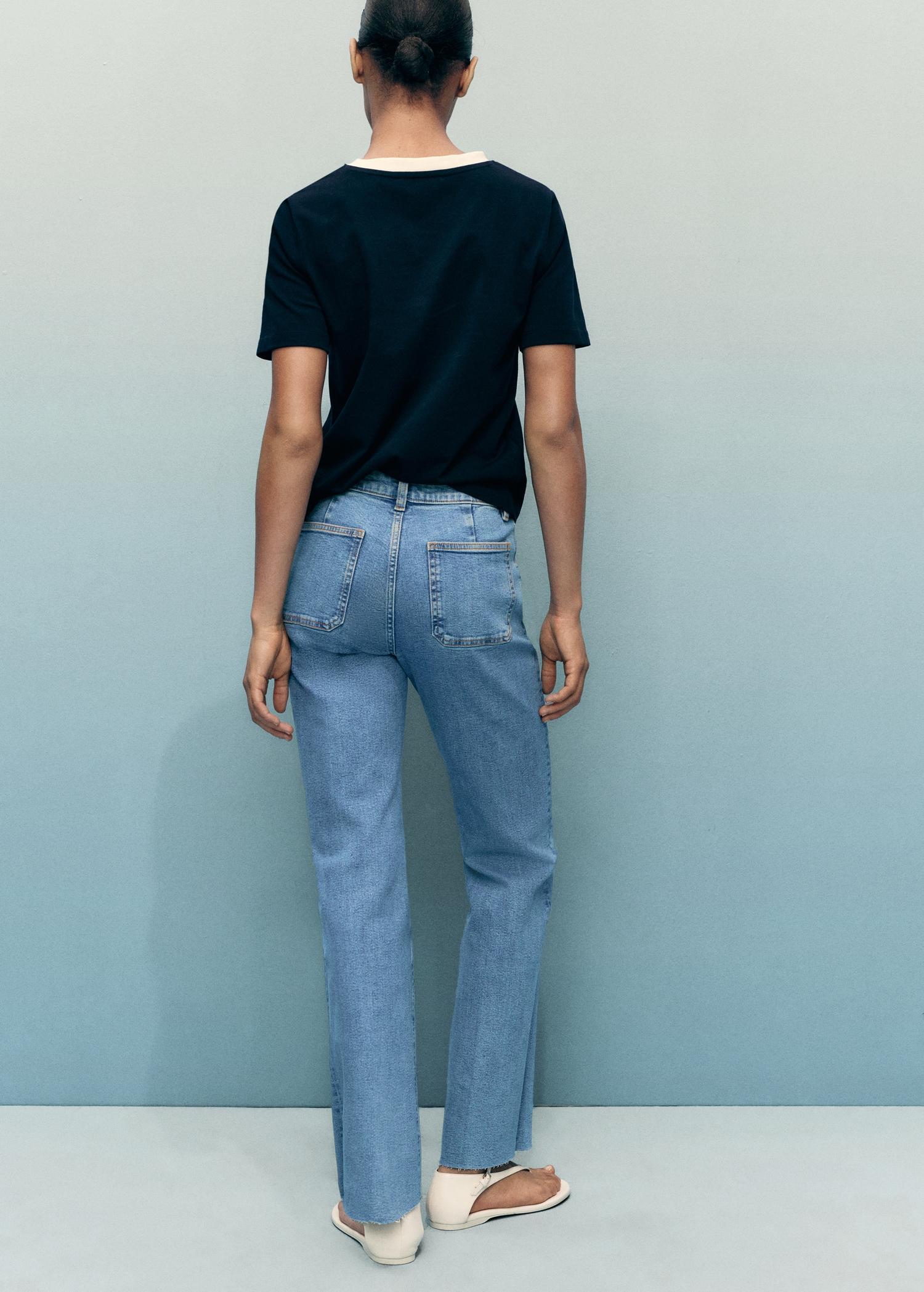 Flared cropped jeans with pockets - Women | MANGO USA Product Image