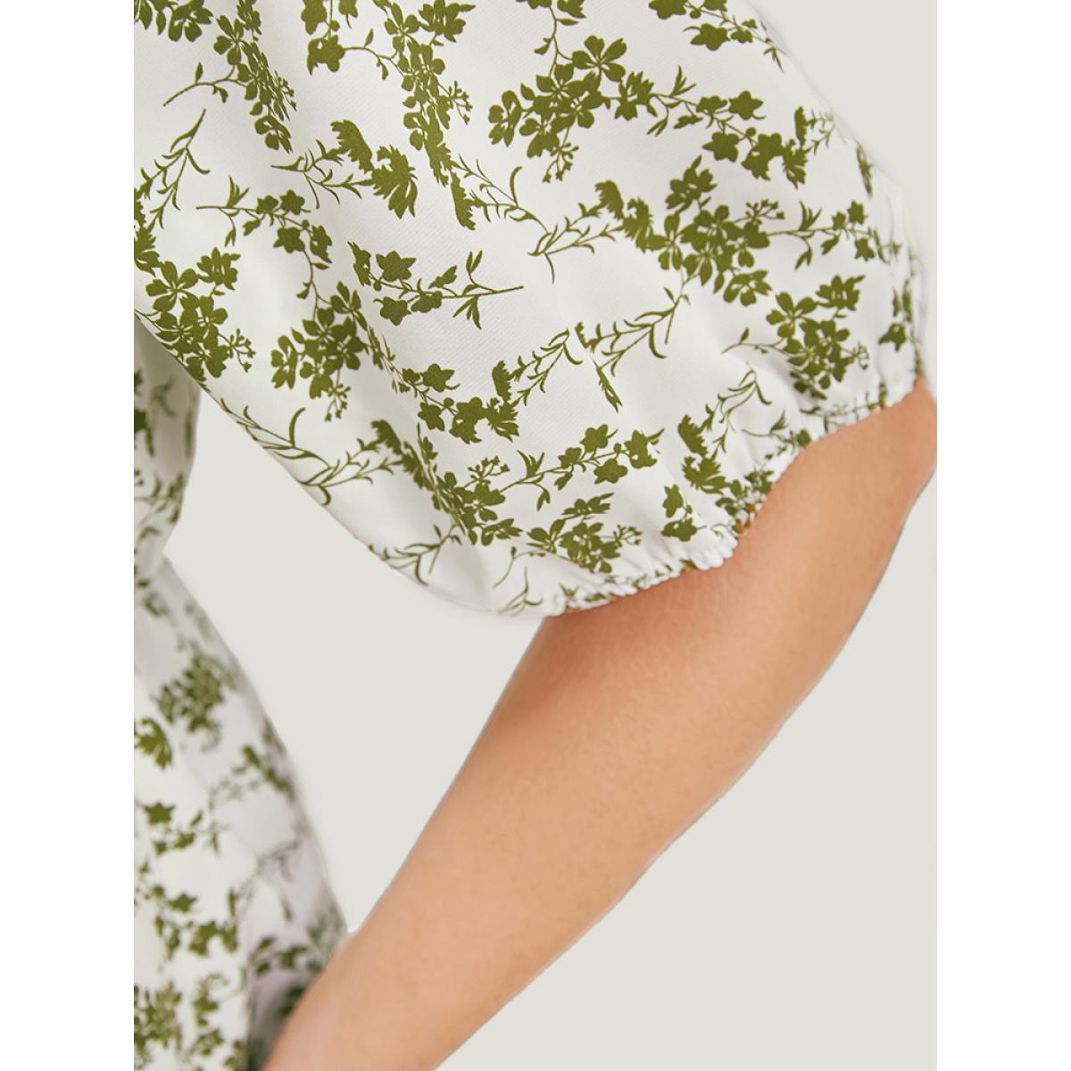 Plus Size Ivory Ditsy Floral Puff Sleeve Ruched Drawstring Blouse Women Elegant Half Sleeve Round Neck Dailywear Blouses BloomChic 18-20/2X Product Image
